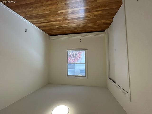 35 Sands Point Road B Property Photo 14