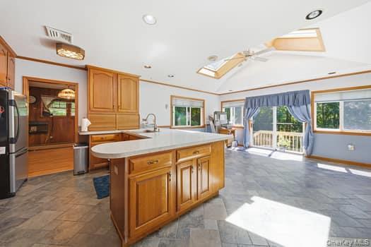 24 Van Dam Road Property Photo 5