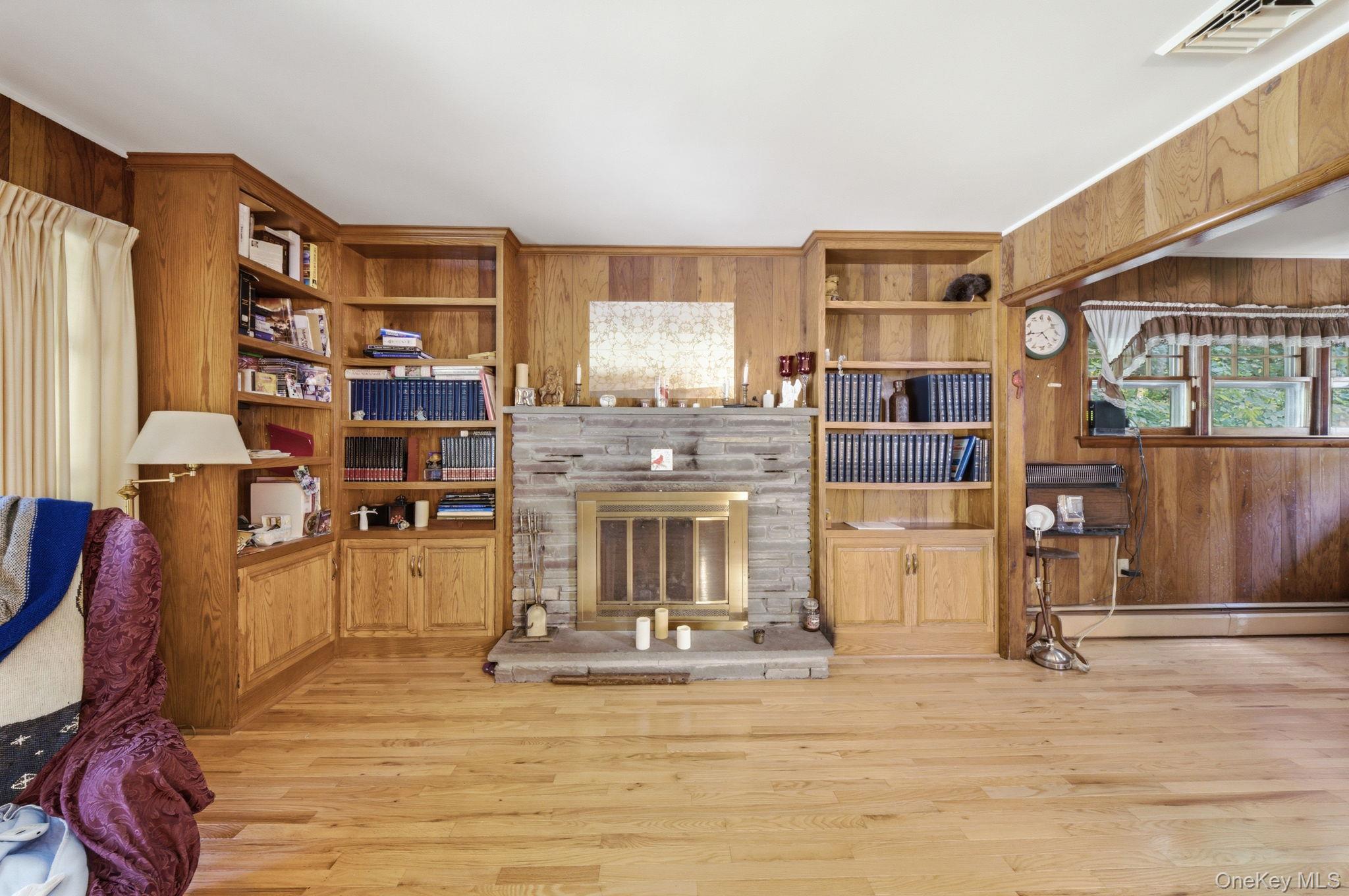 24 Van Dam Road Property Photo 9