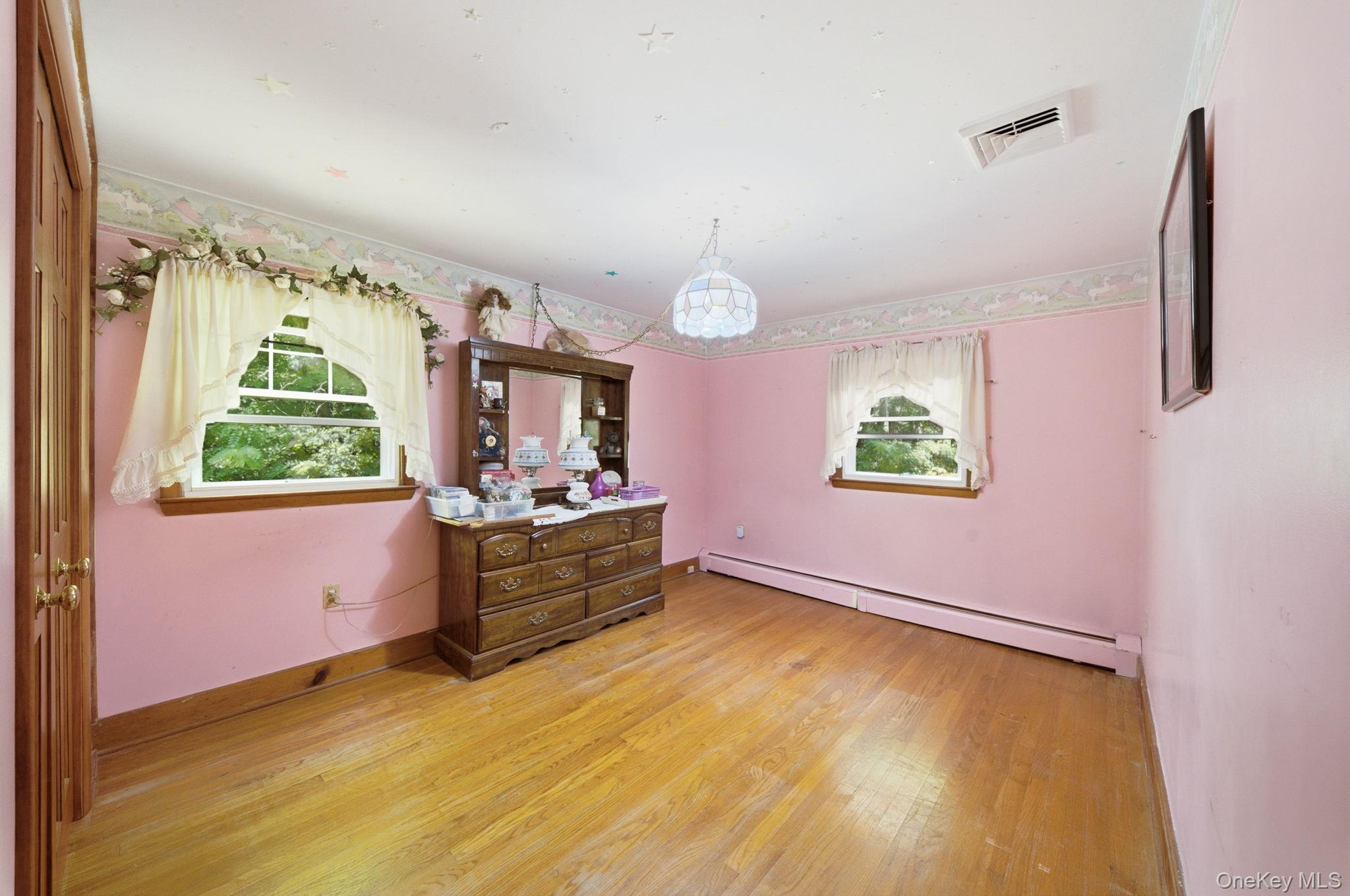 24 Van Dam Road Property Photo 16