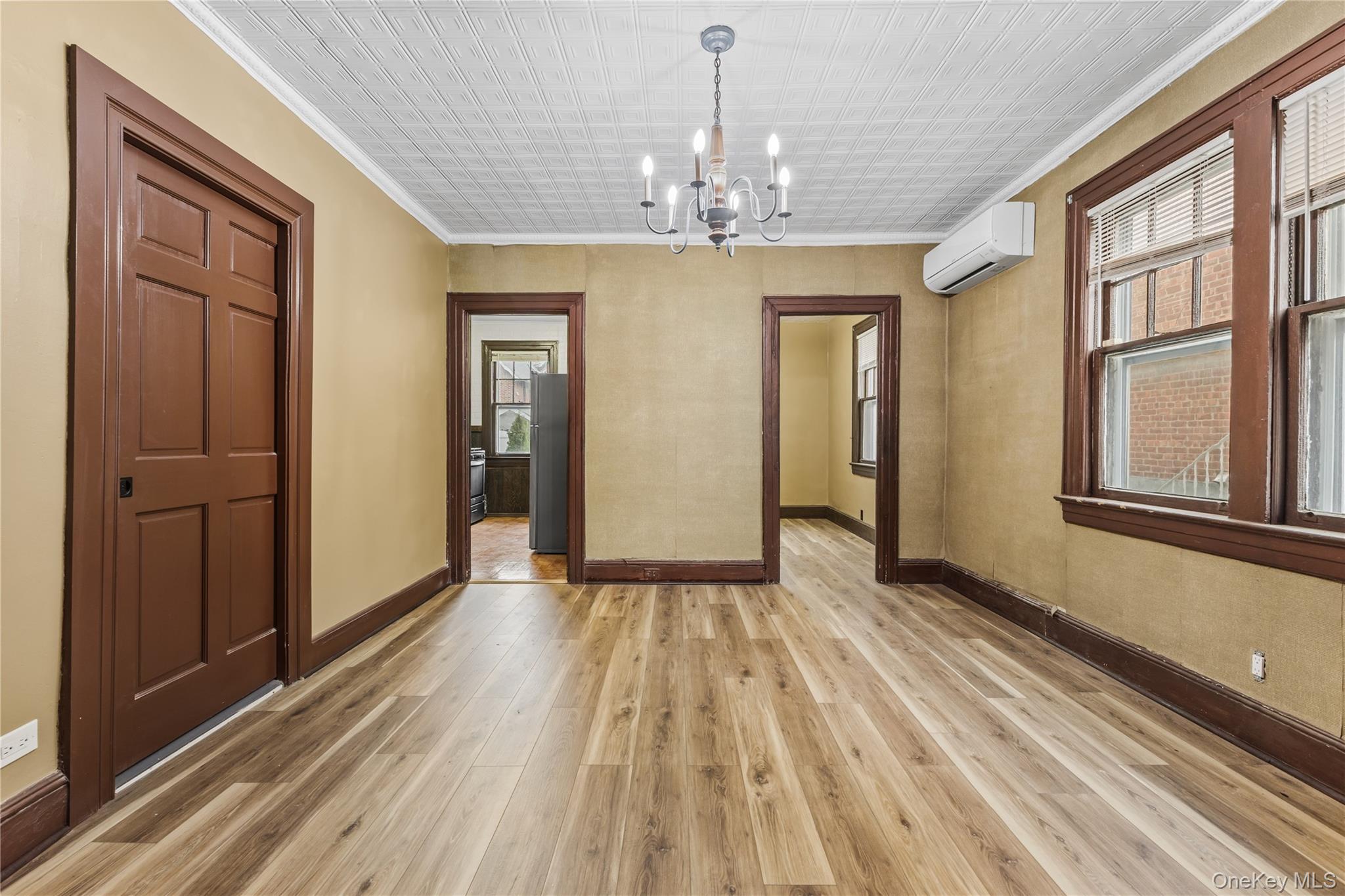 6117 165th Street Property Photo 6