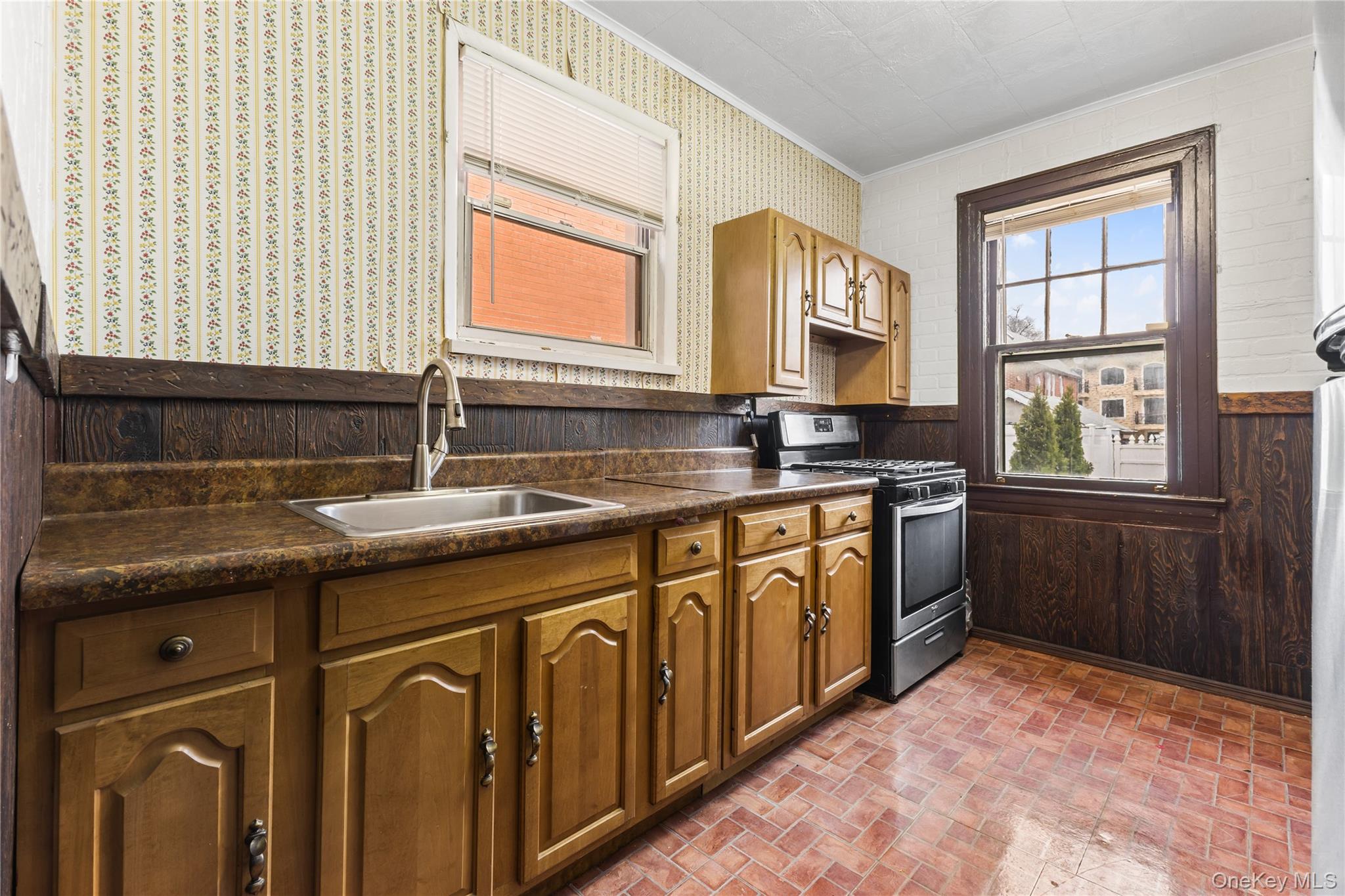 6117 165th Street Property Photo 10