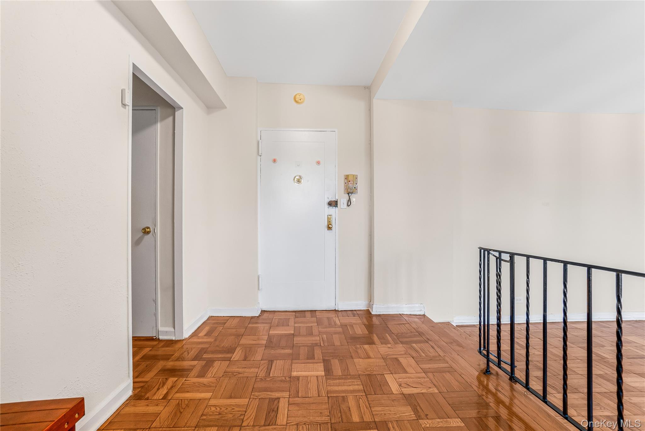 9841 64 Road 7d Property Photo 7