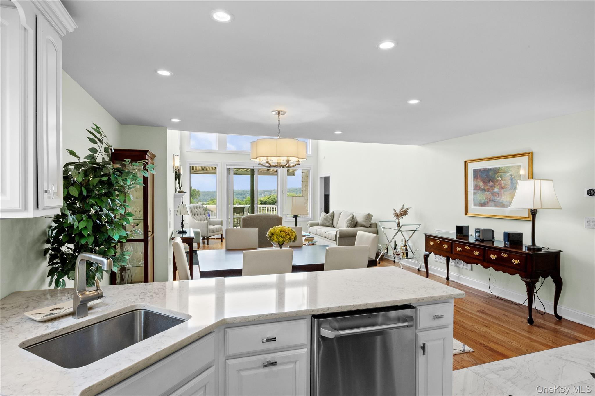 35 Theresa Lane Property Photo 17