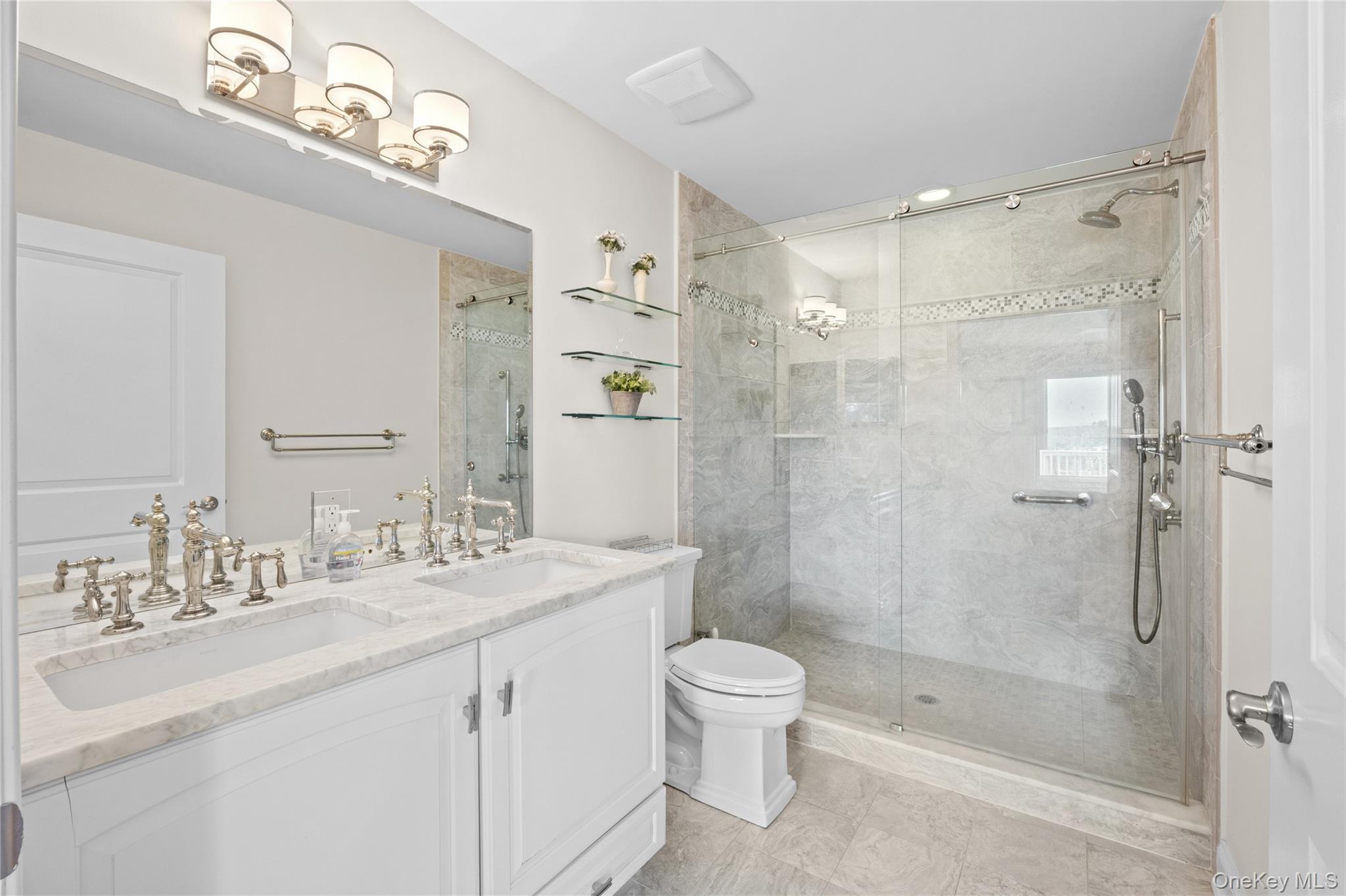 35 Theresa Lane Property Photo 22