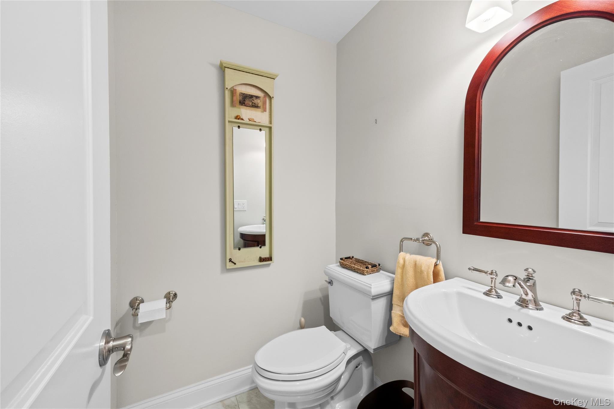 35 Theresa Lane Property Photo 24