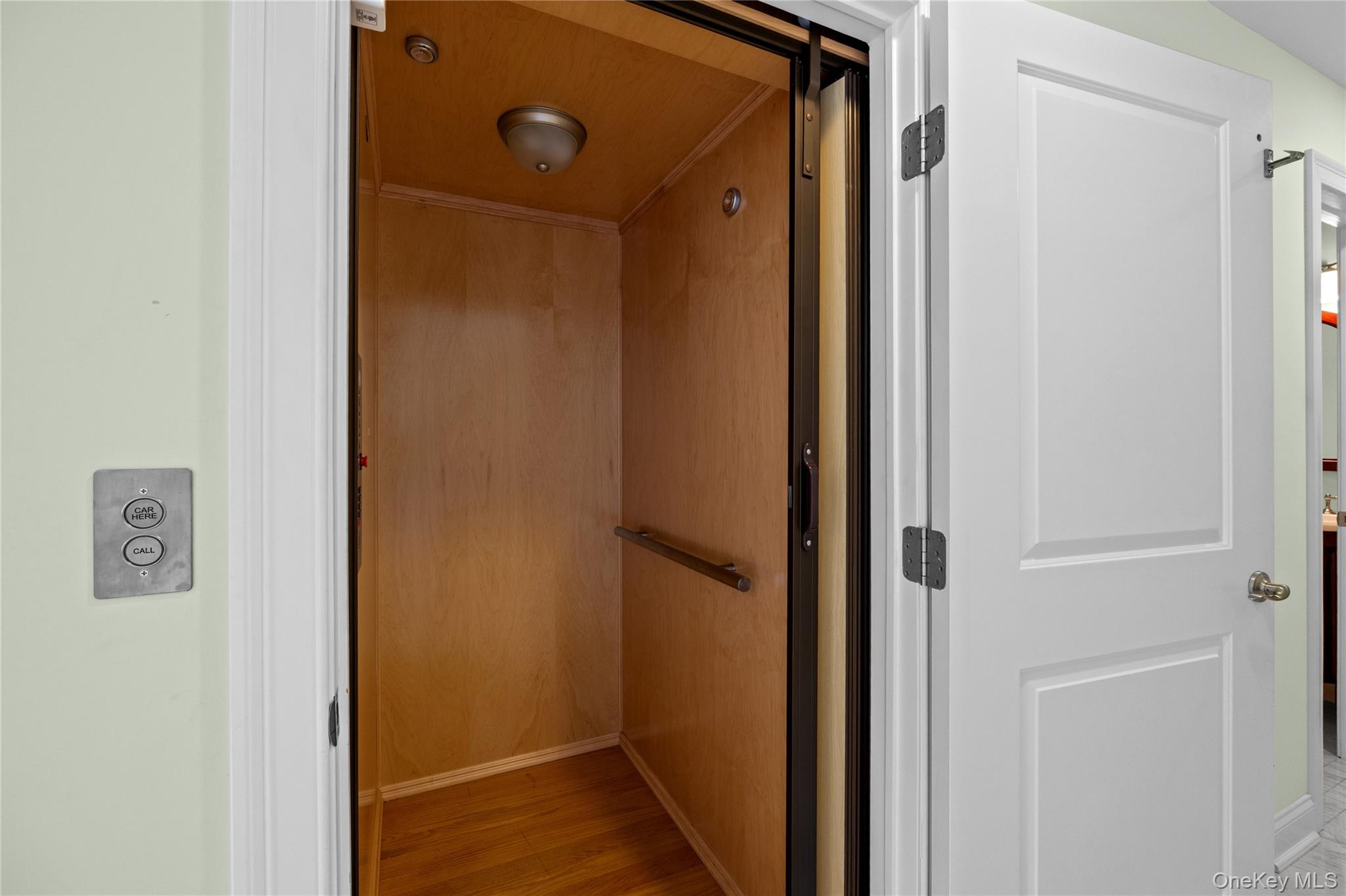 35 Theresa Lane Property Photo 25