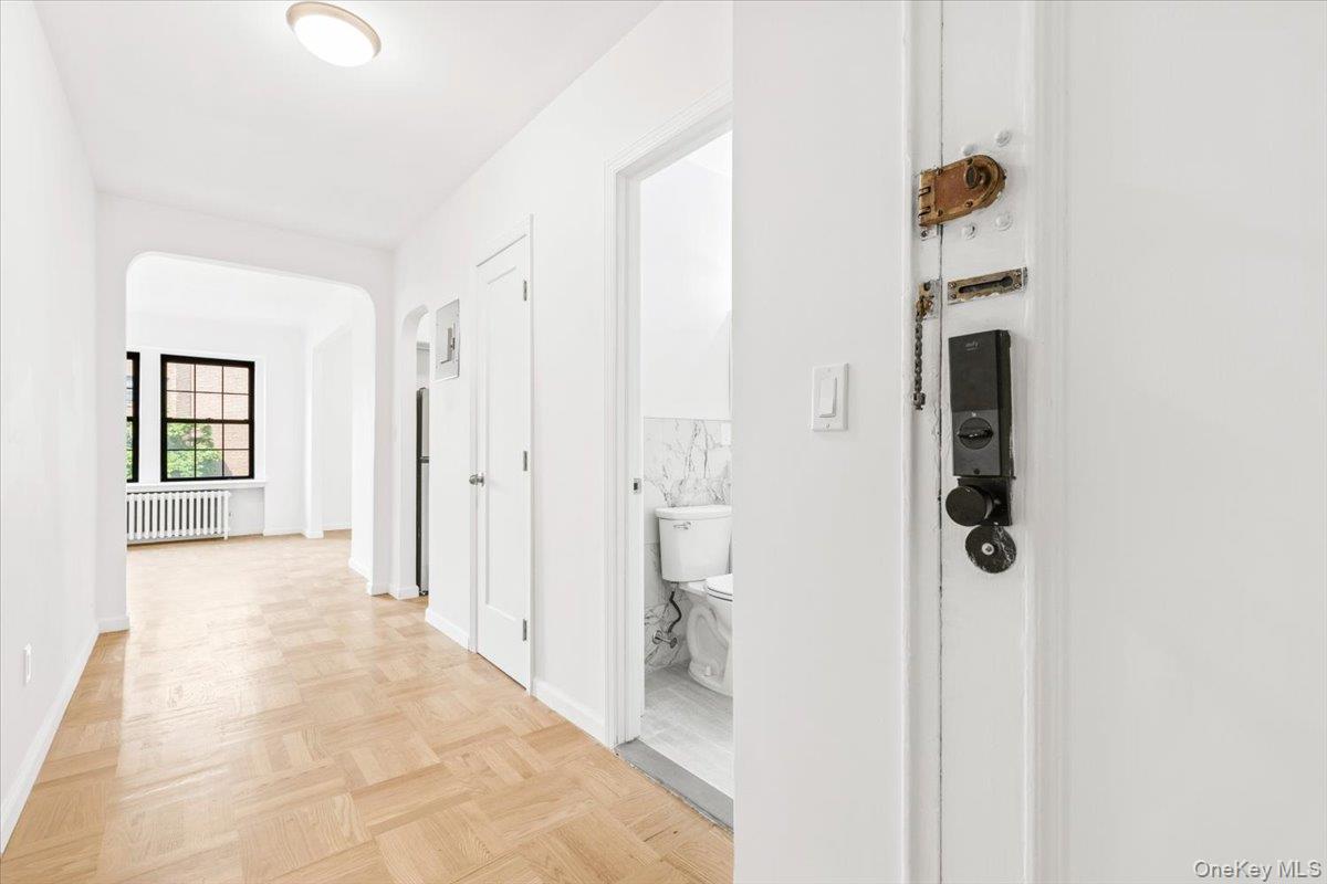 196 Garth 1f Property Photo 5