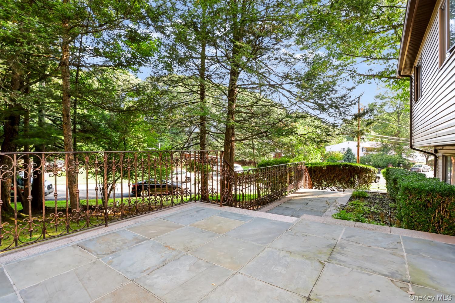 15 Balmoral Drive Property Photo 2