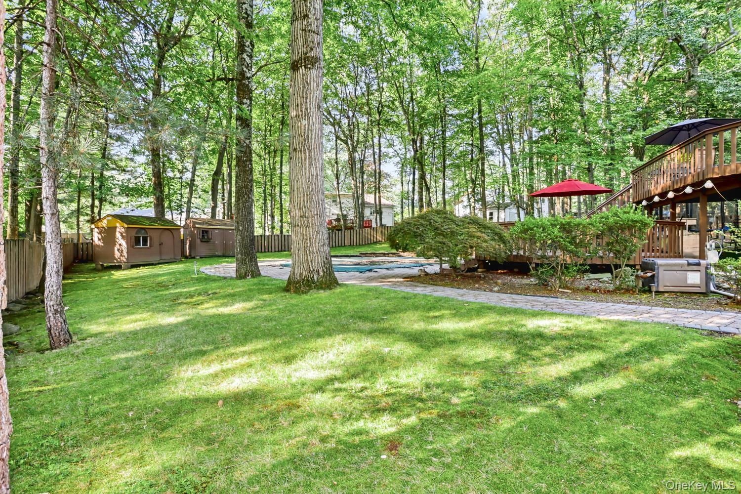 15 Balmoral Drive Property Photo 32