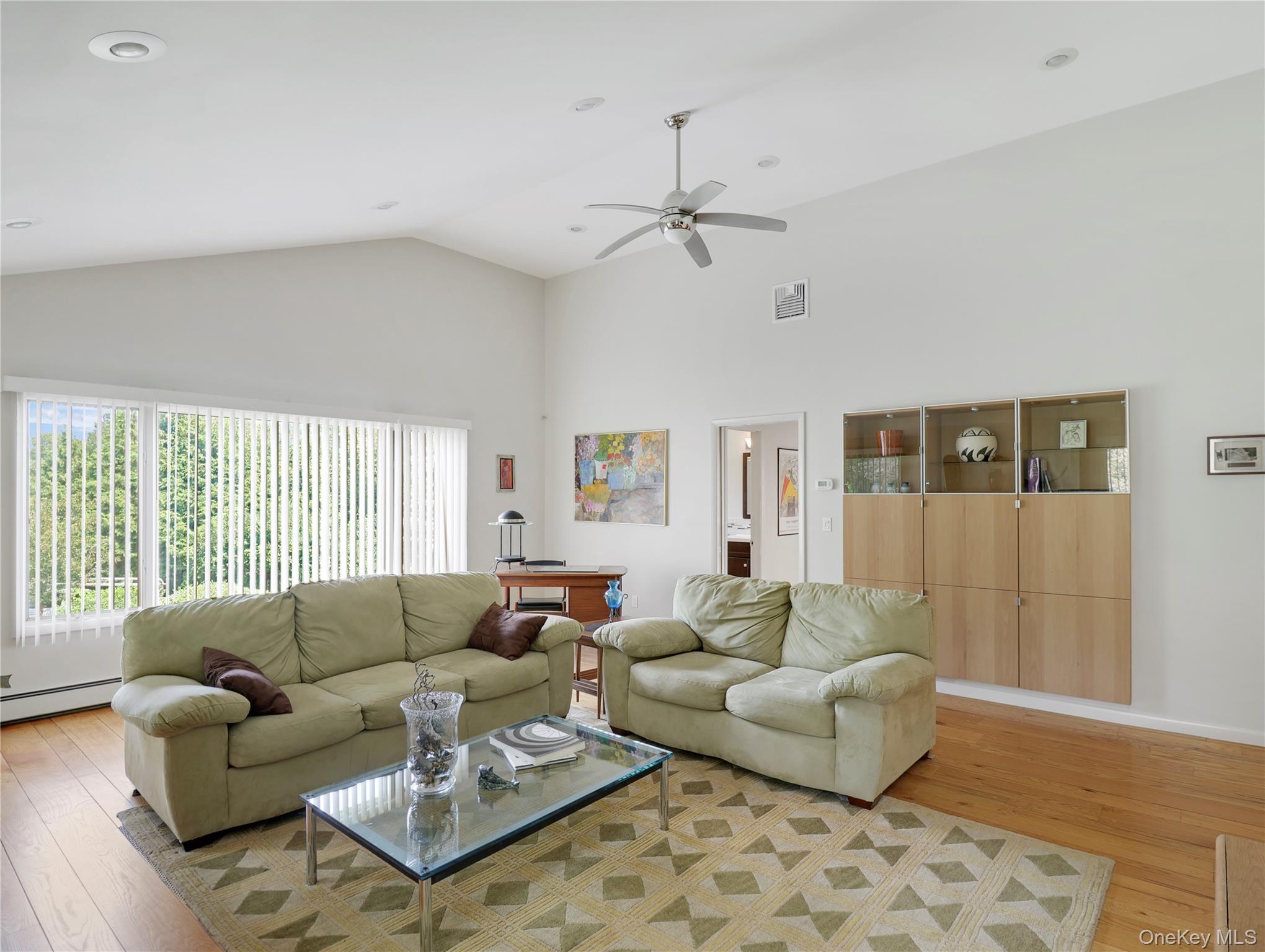 27 Eldor Avenue Property Photo 10