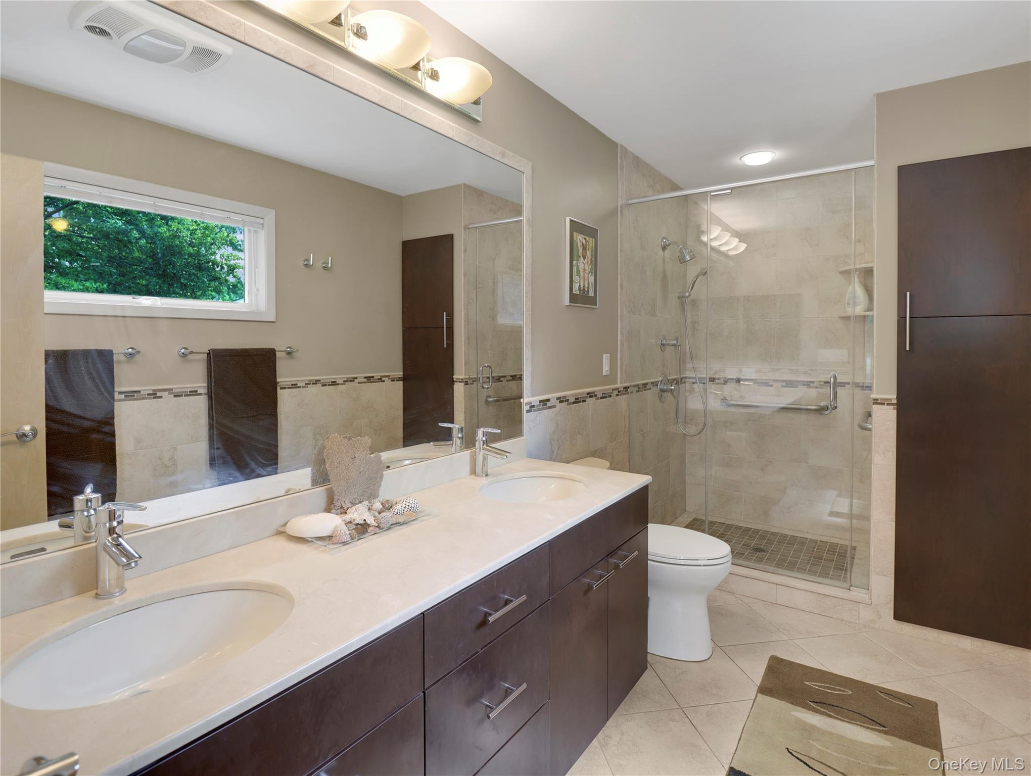 27 Eldor Avenue Property Photo 25