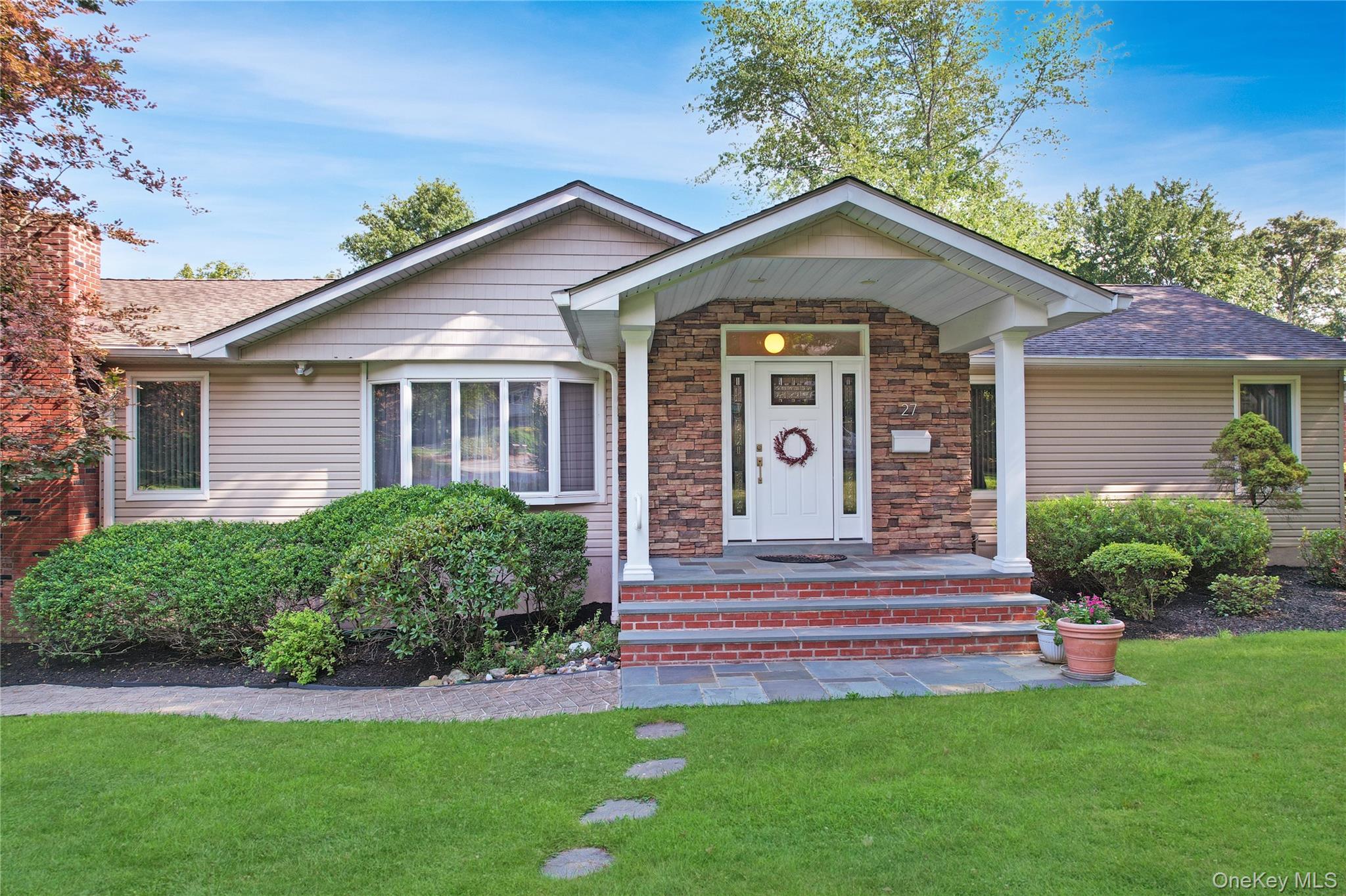 27 Eldor Avenue Property Photo 44