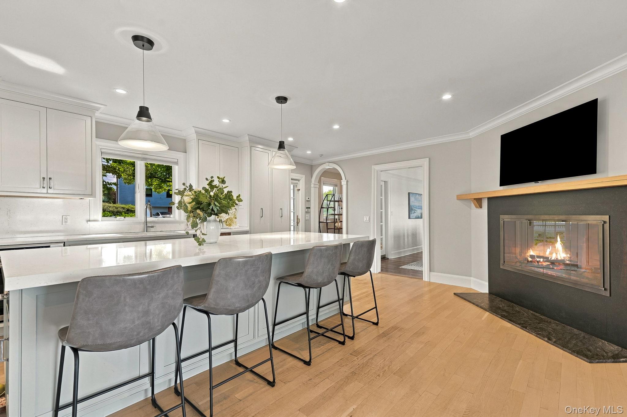 522 The Parkway Property Photo 16