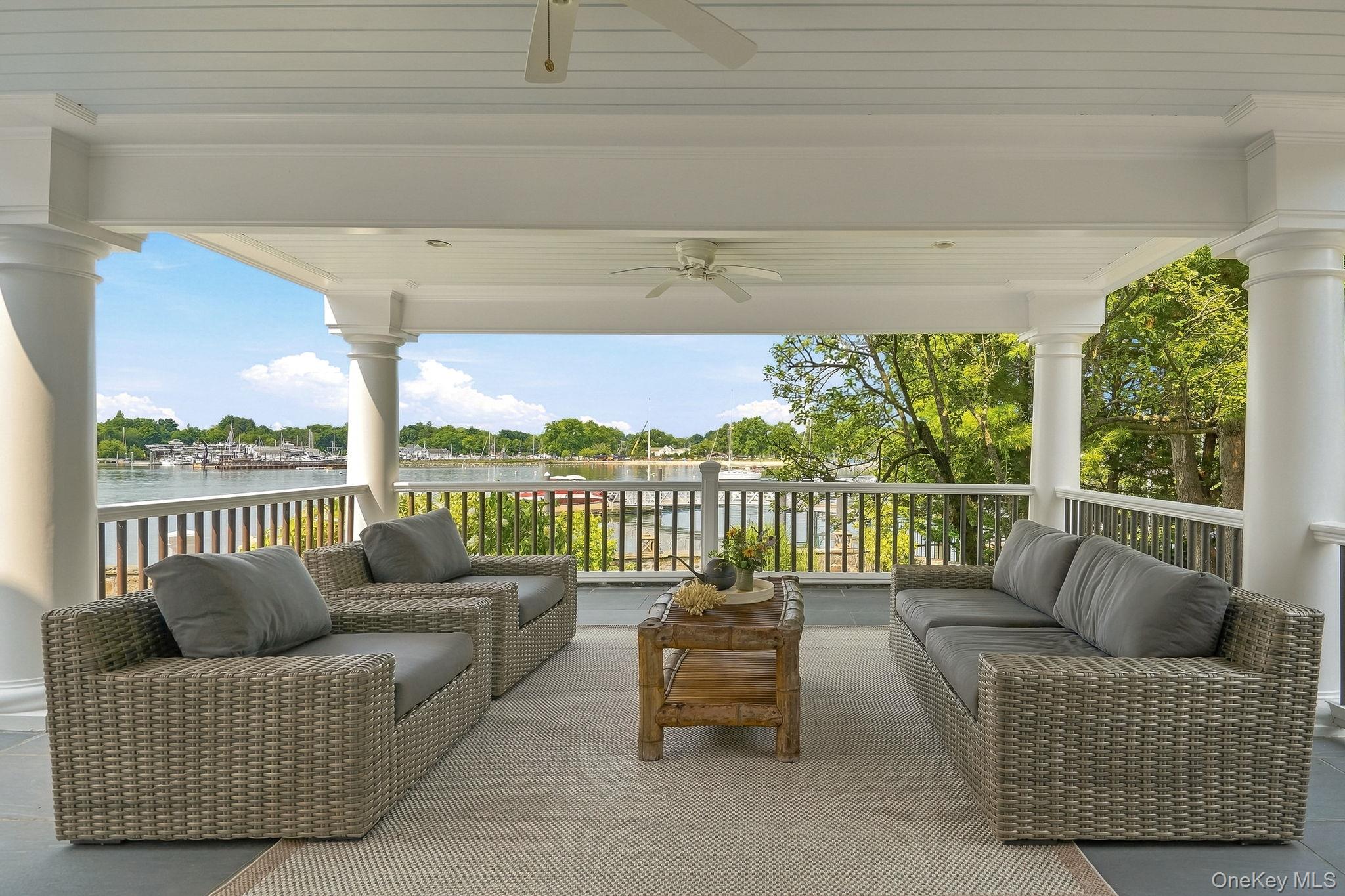 522 The Parkway Property Photo 18