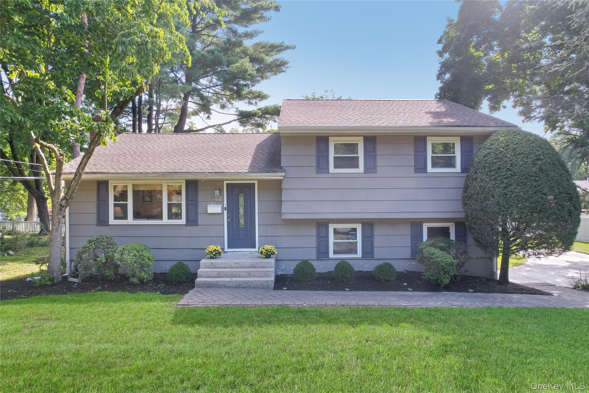 48 Eberling Drive Property Photo 1