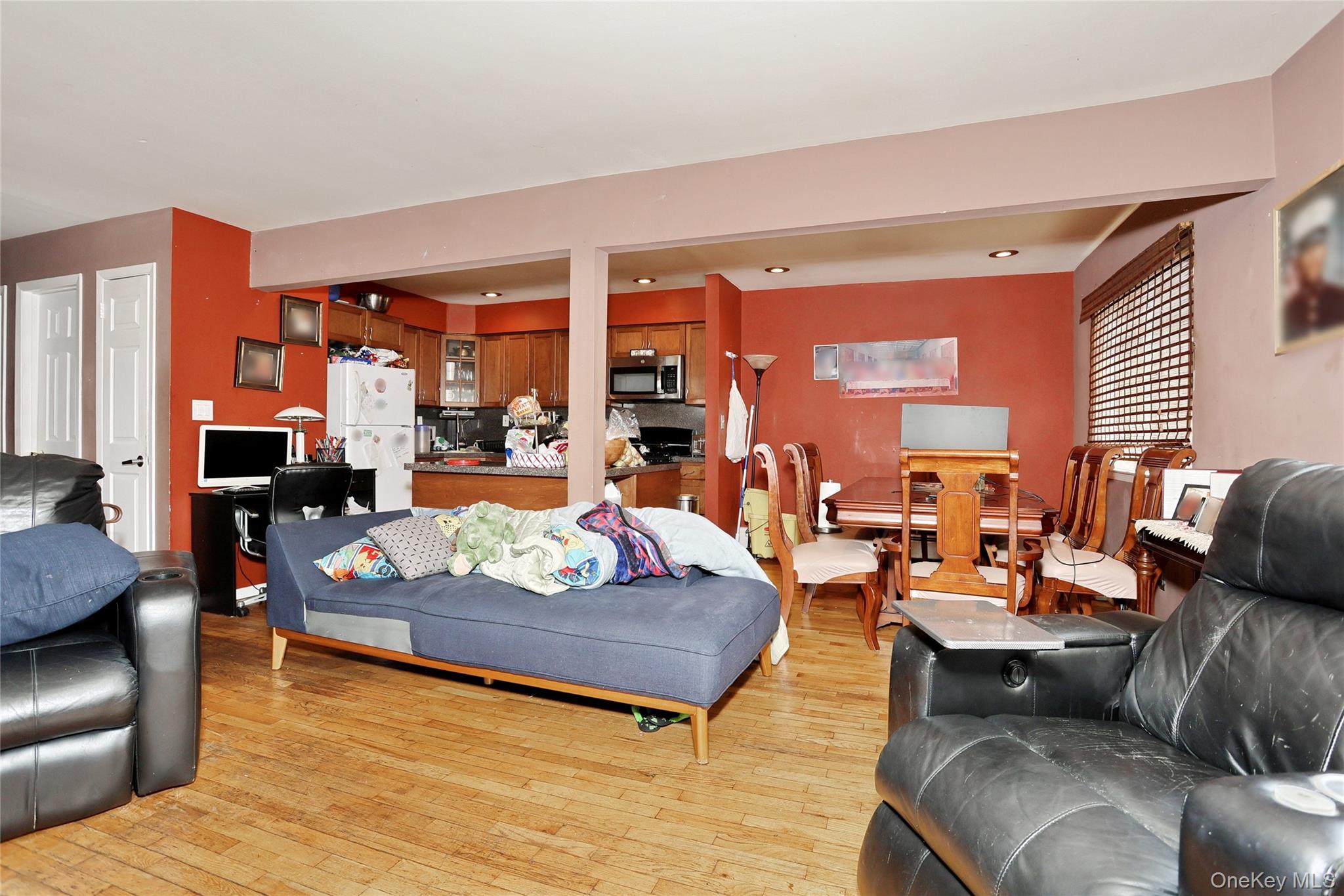 11 Phyllis Drive Property Photo 6