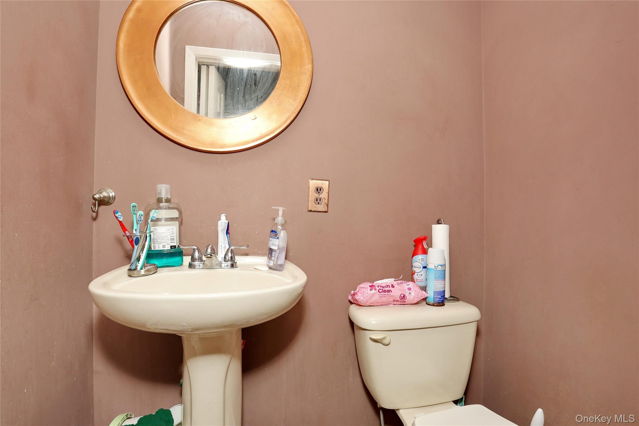 11 Phyllis Drive Property Photo 13