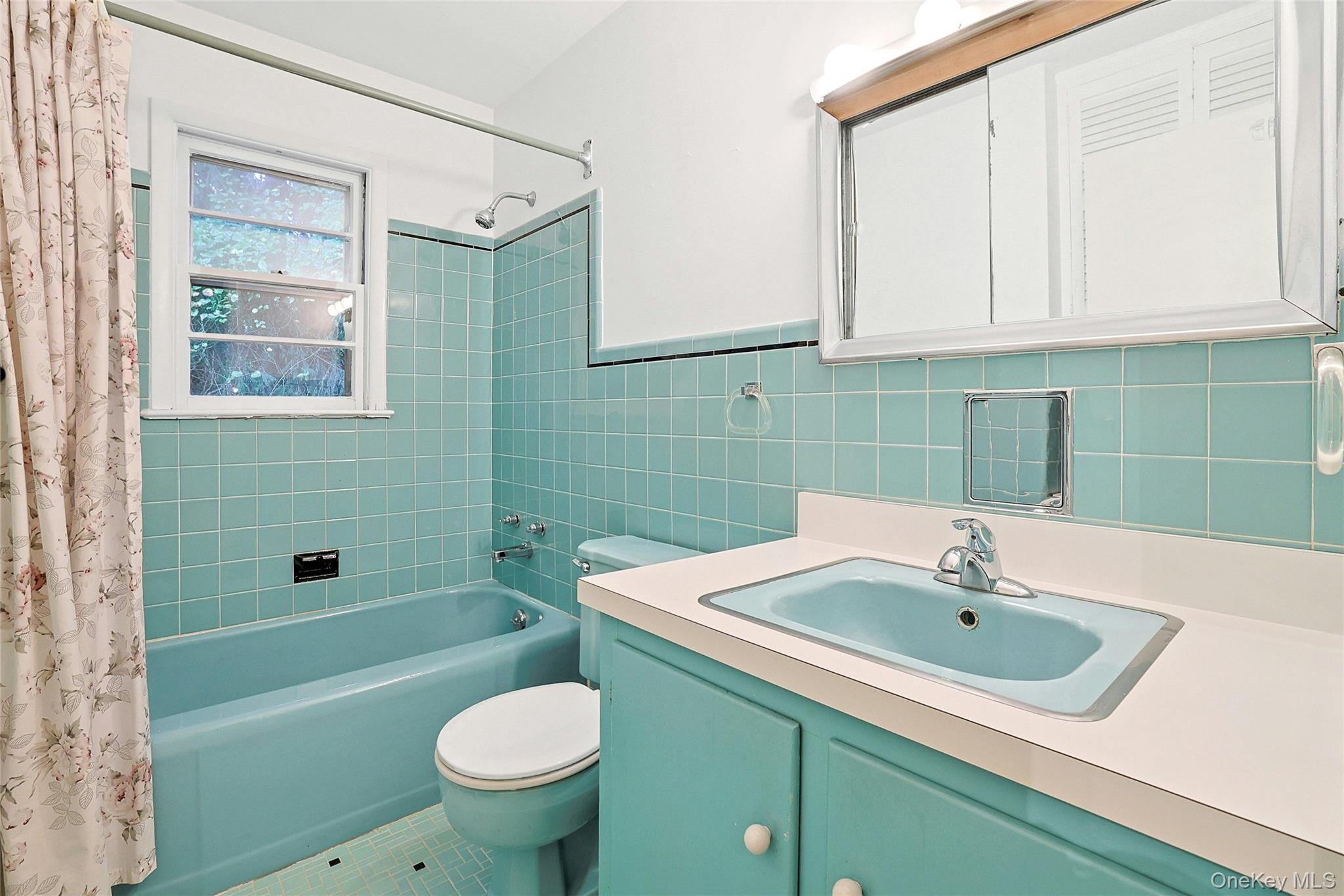 12 E Wheeler Place Property Photo 33