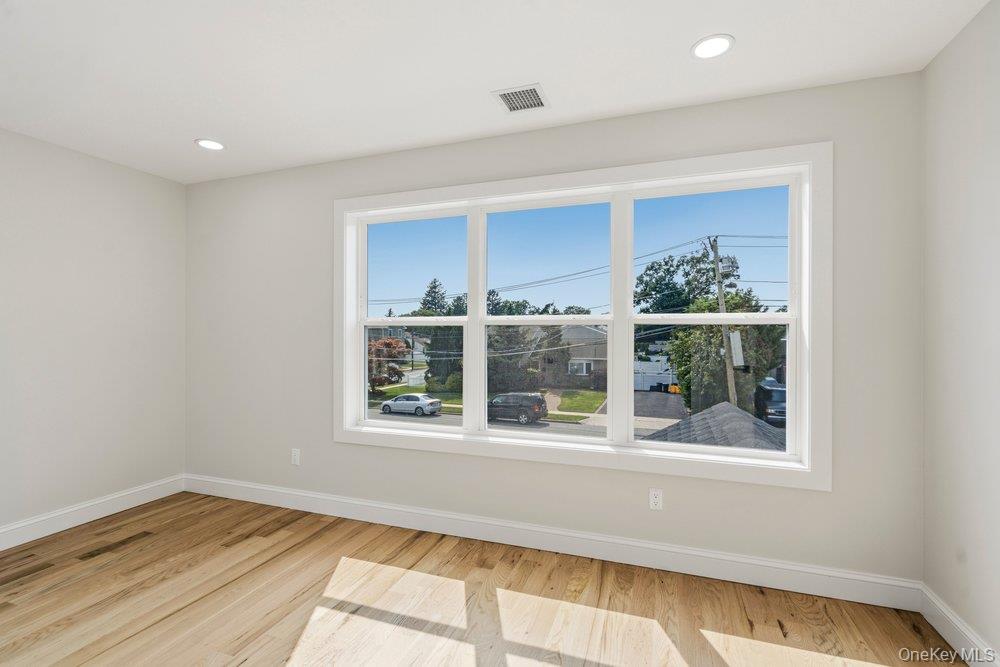 710 Franklin Avenue Property Photo 25