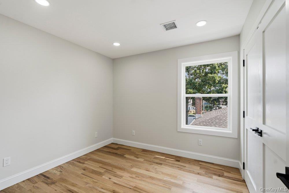 710 Franklin Avenue Property Photo 27