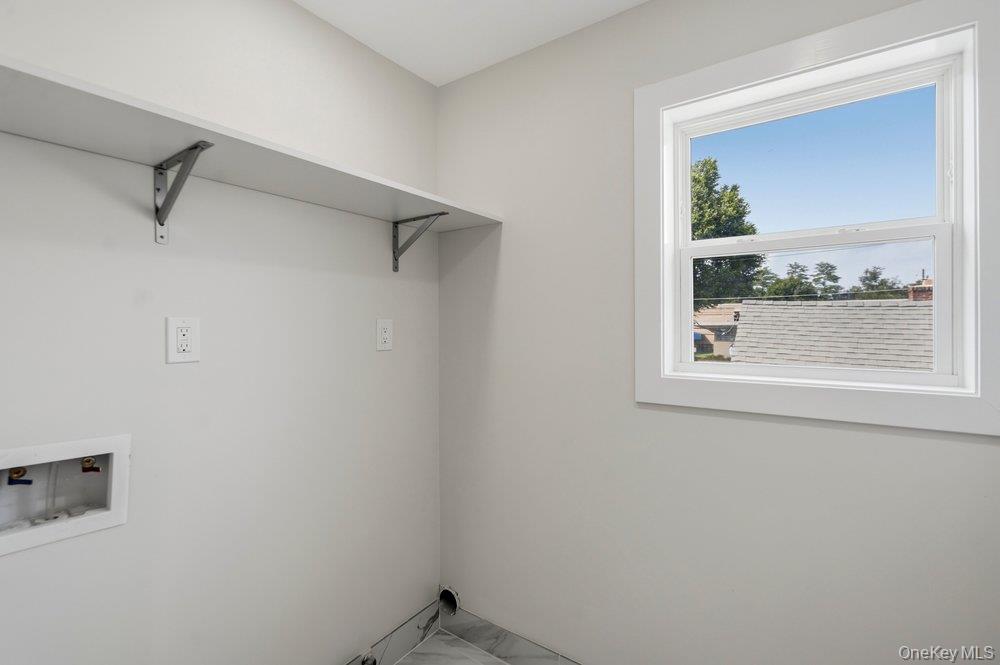 710 Franklin Avenue Property Photo 31