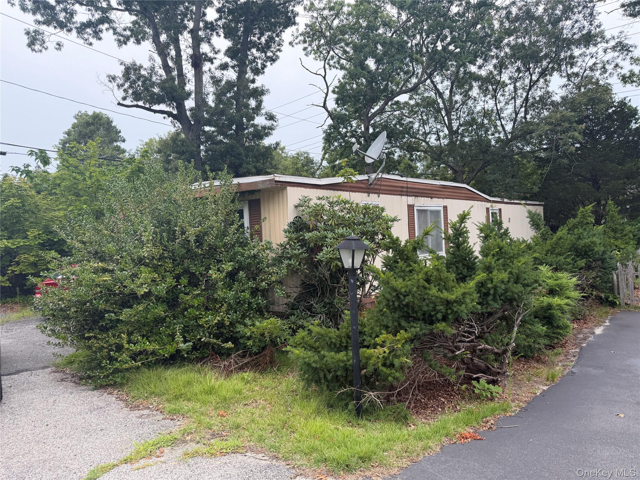 2 Periwinkle Drive Property Photo 2
