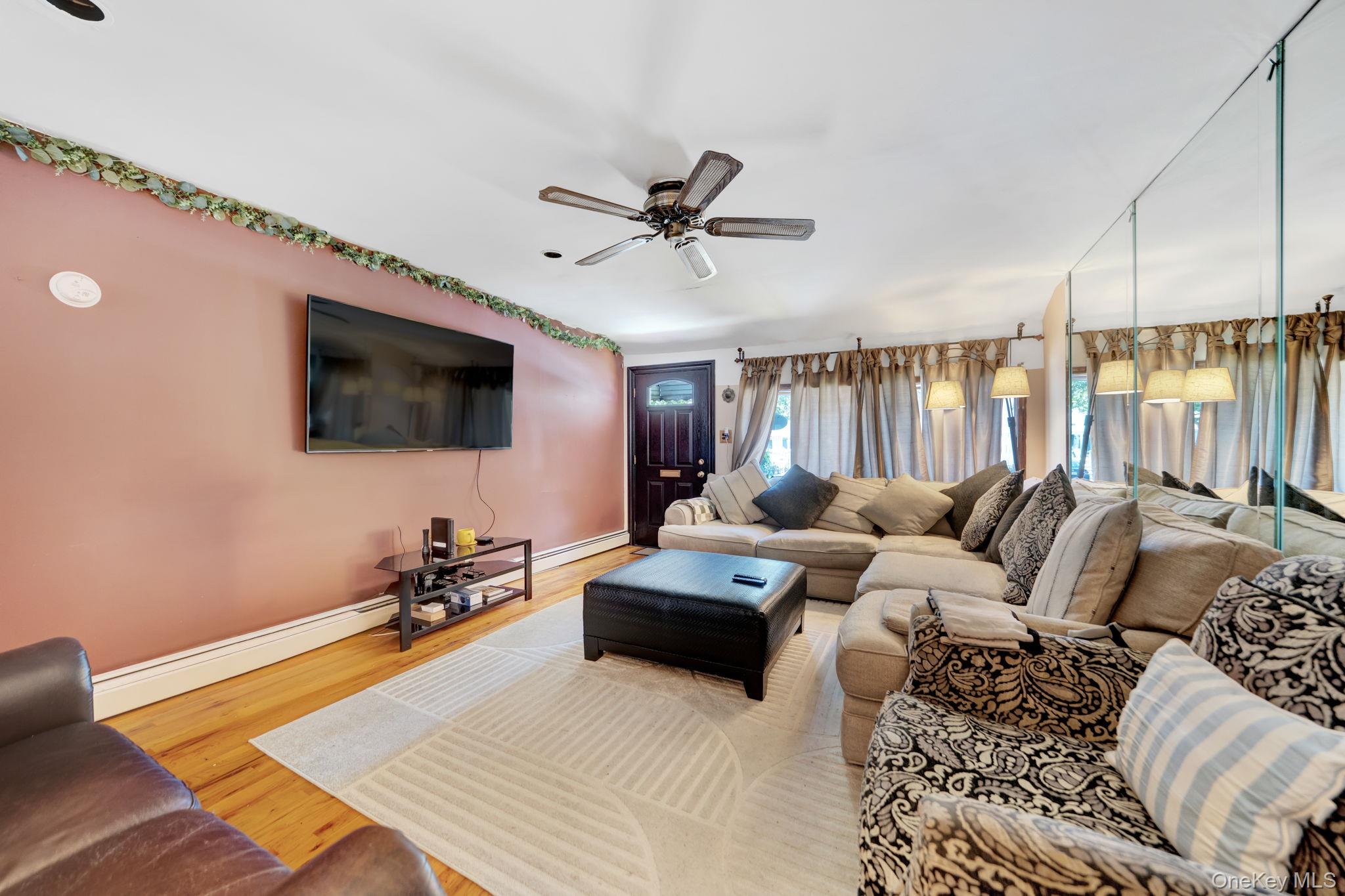 1646 E 36th Street Property Photo 6