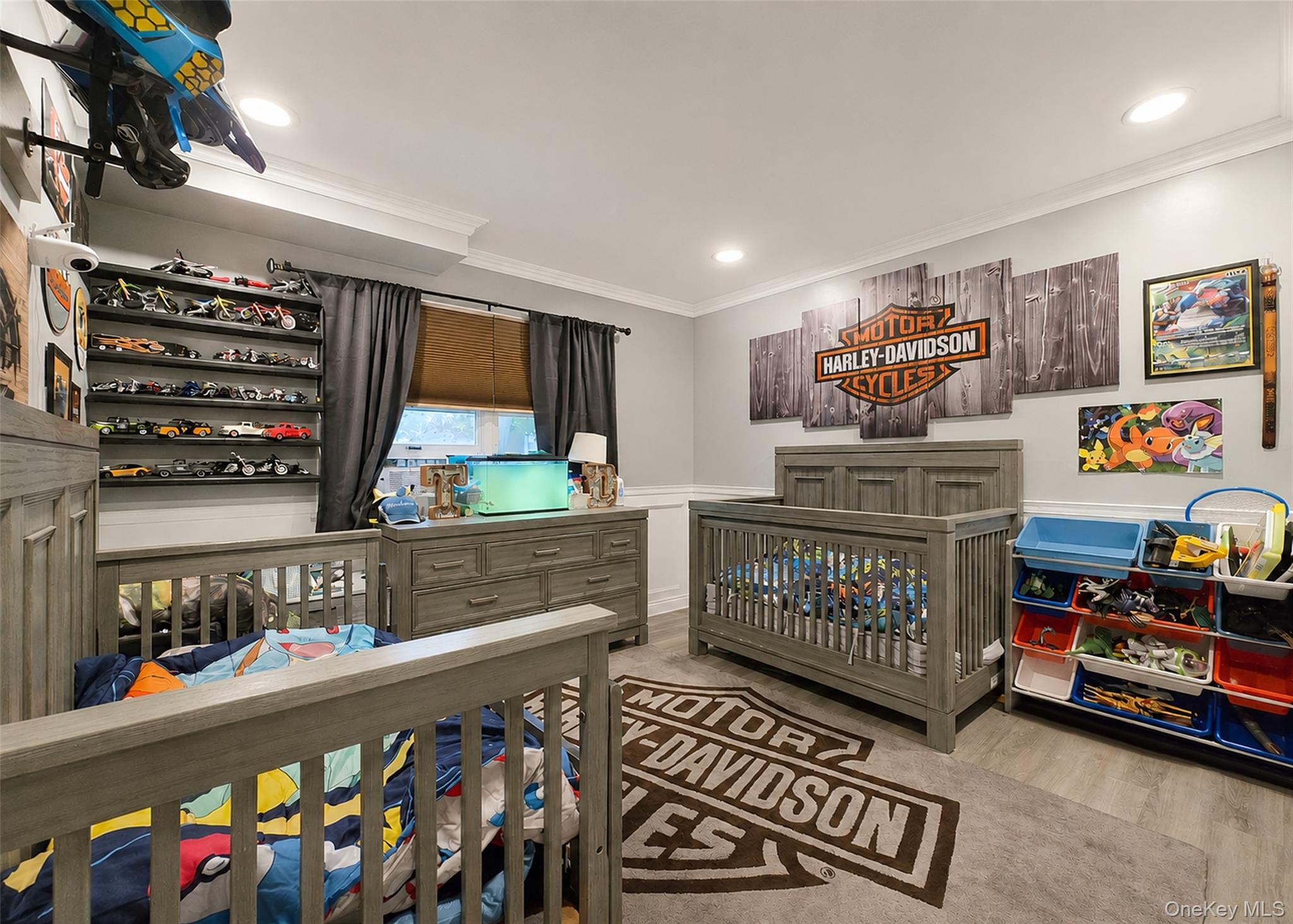 5 Avenue B Property Photo 9