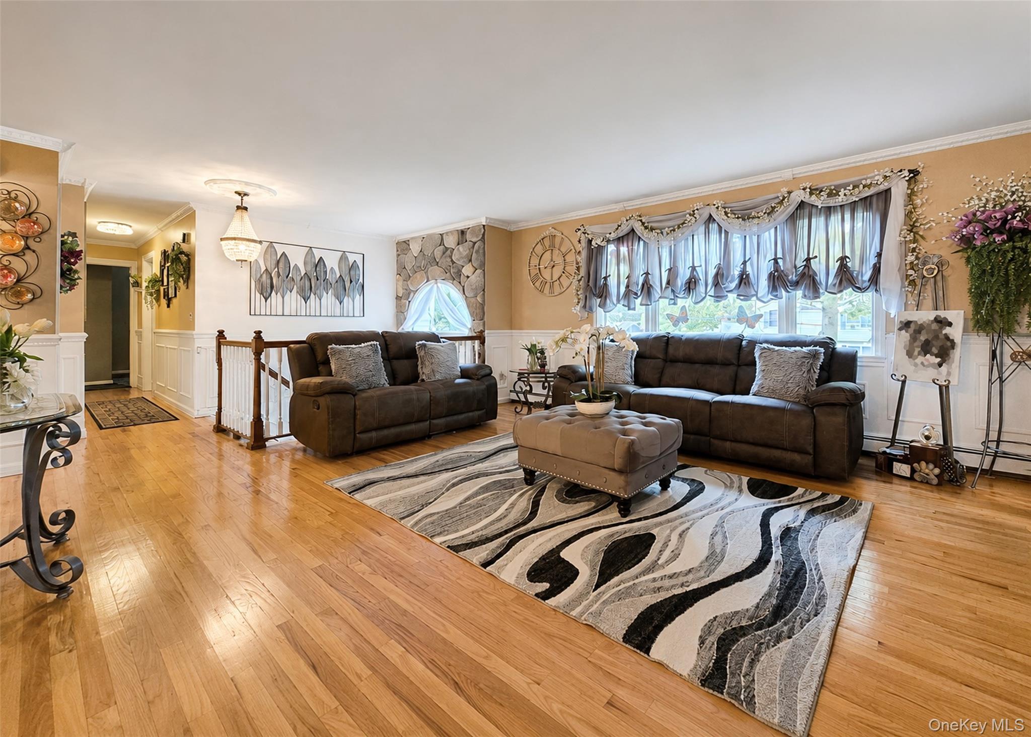 5 Avenue B Property Photo 18