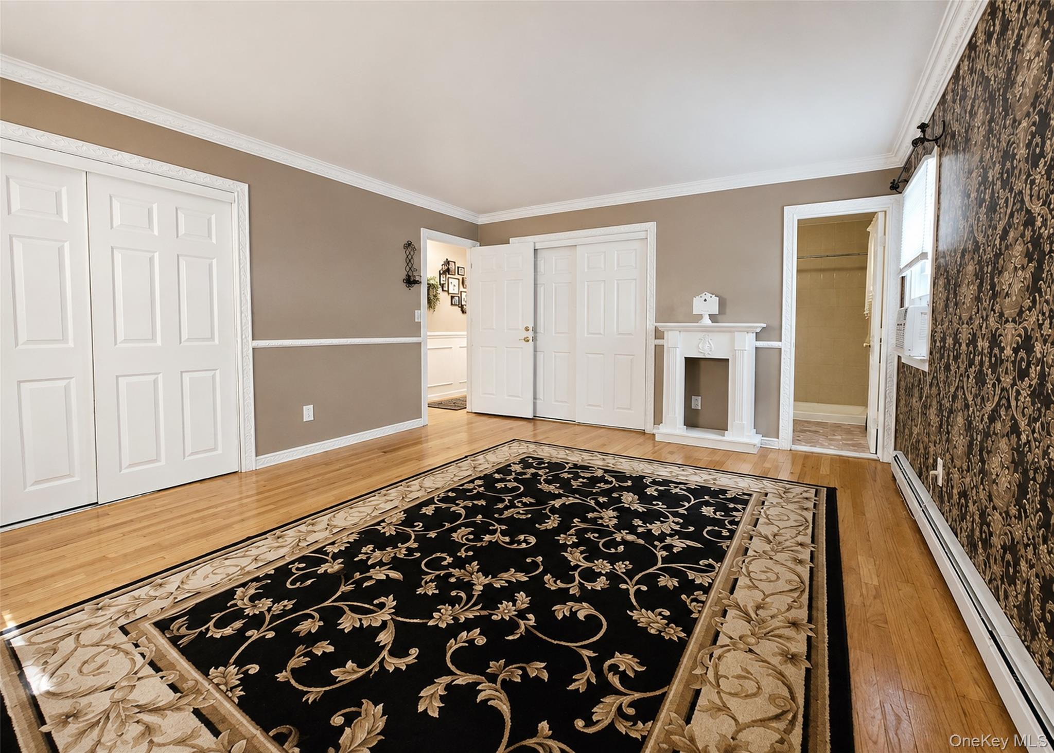 5 Avenue B Property Photo 22