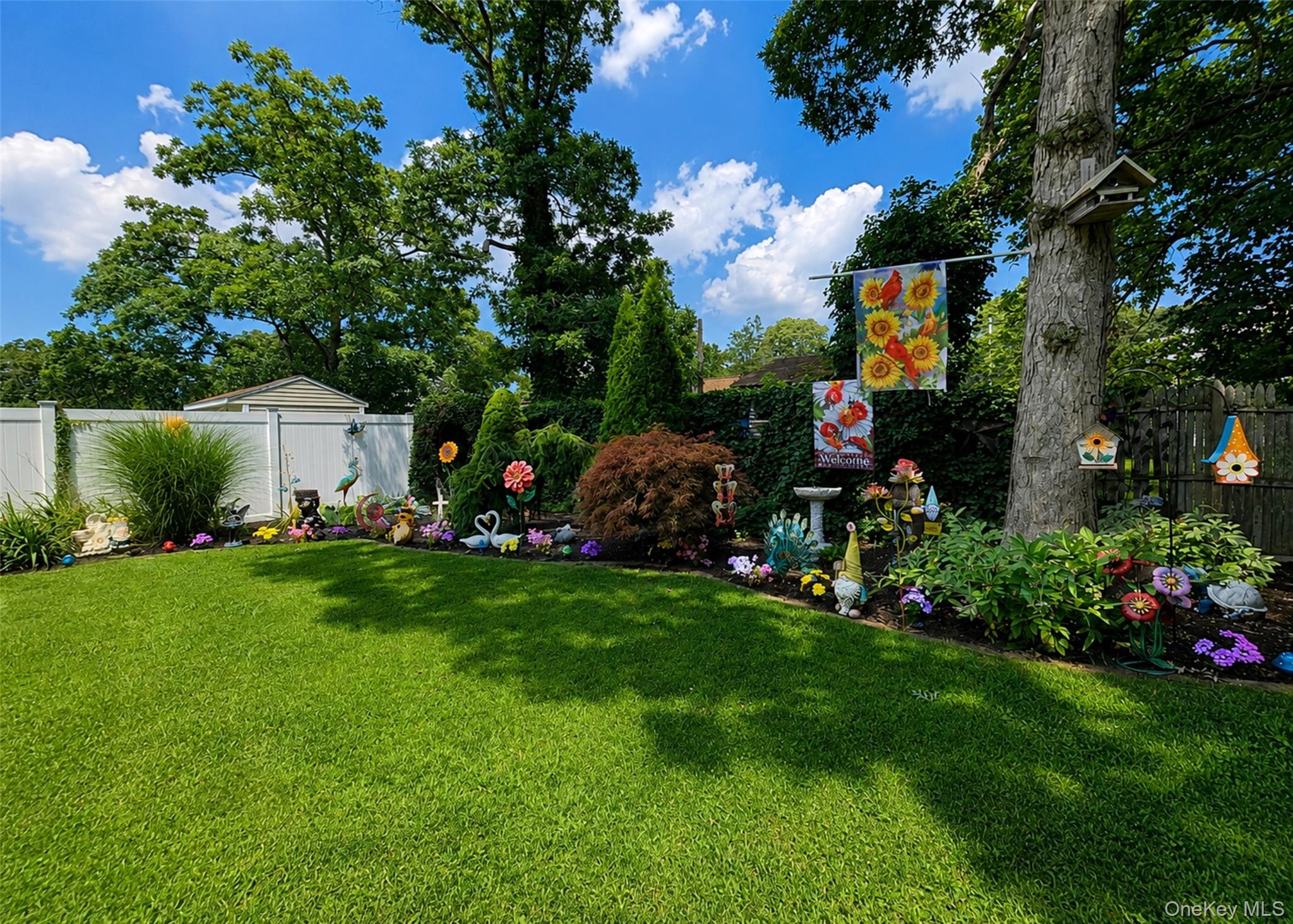 5 Avenue B Property Photo 27