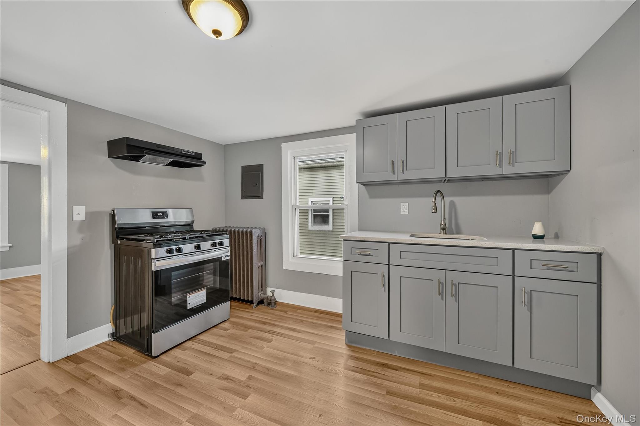 27 Elizabeth Street Property Photo 14