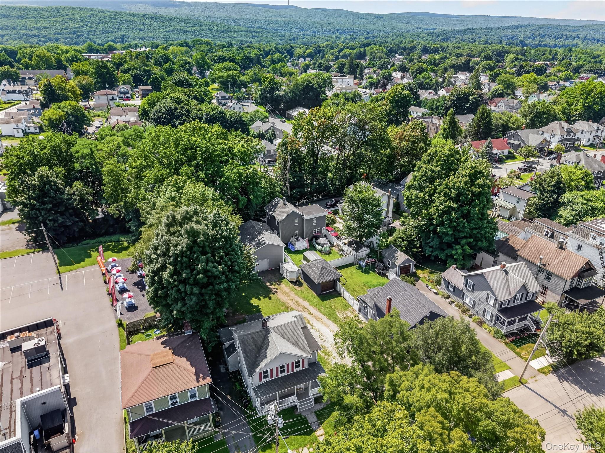 27 Elizabeth Street Property Photo 24