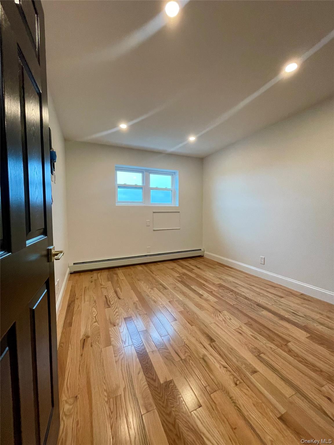1045 Revere Avenue 2 Property Photo 7