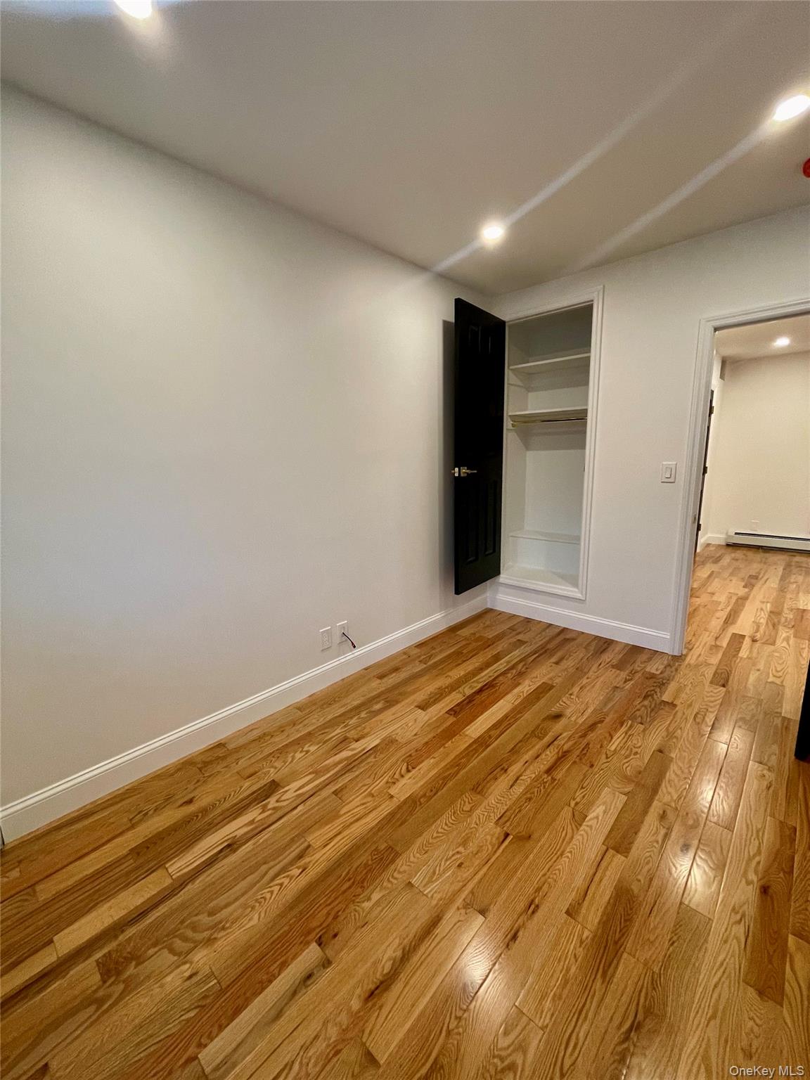 1045 Revere Avenue 2 Property Photo 12