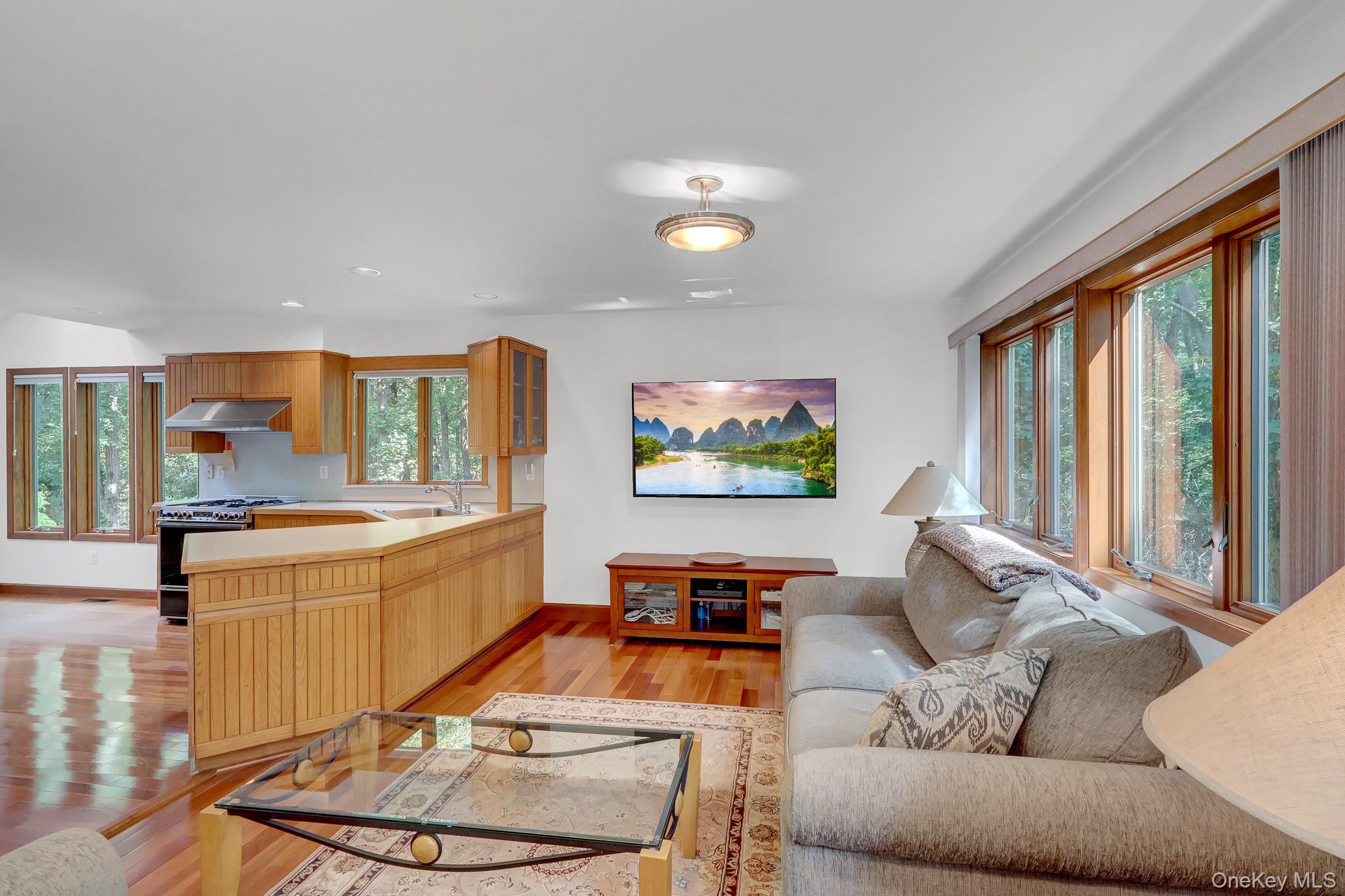 64 Fort Salonga Road Property Photo 7