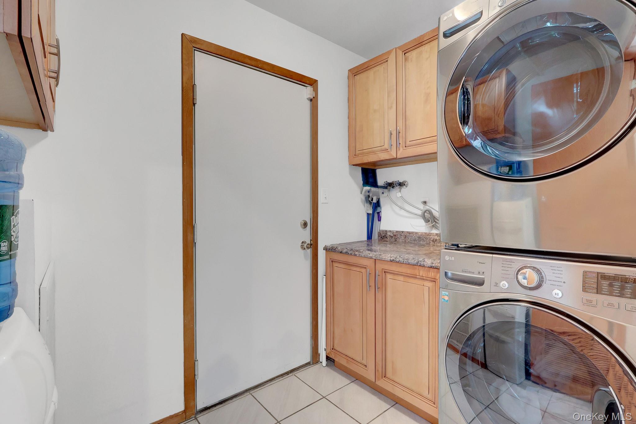 64 Fort Salonga Road Property Photo 15