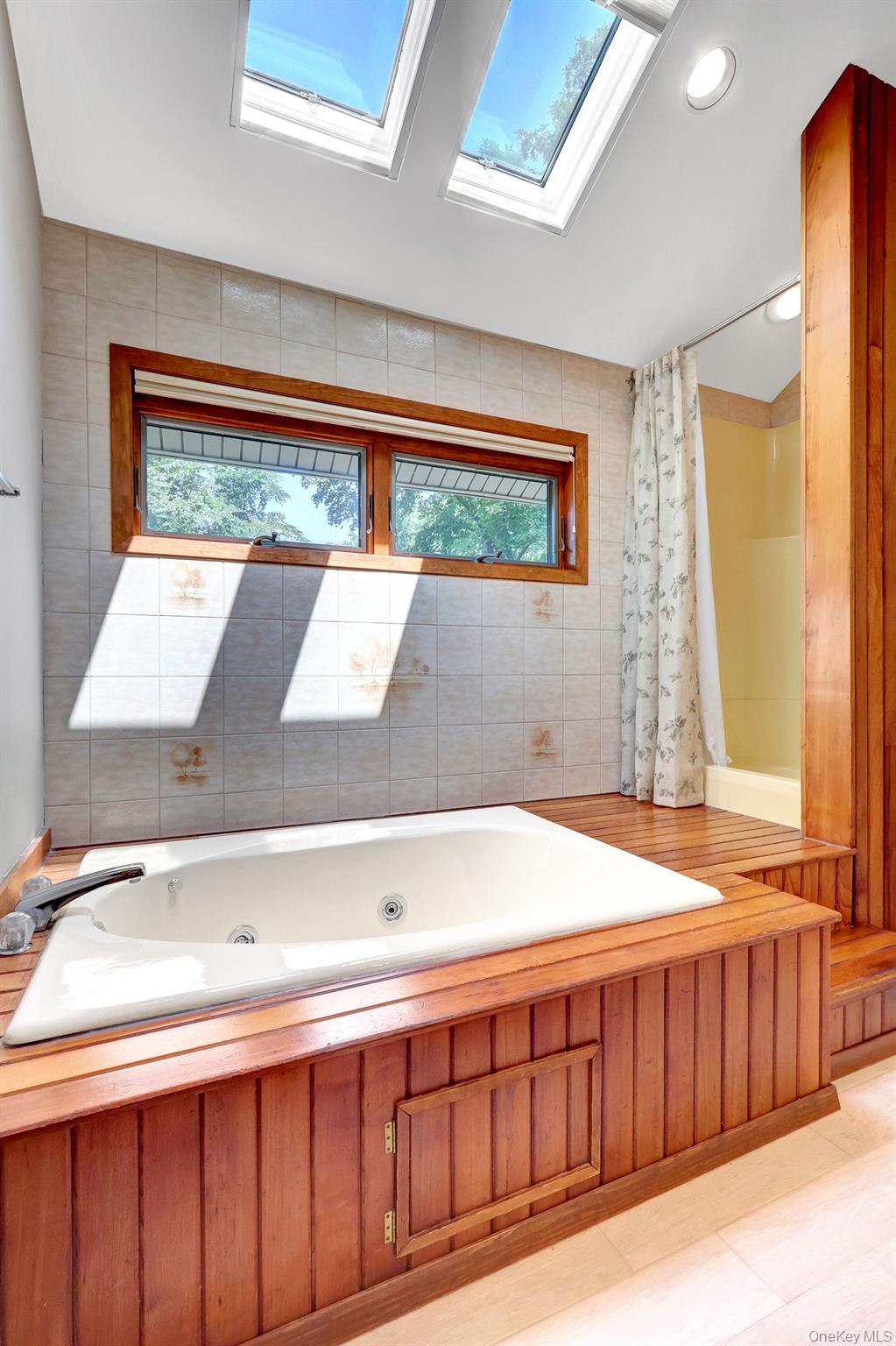 64 Fort Salonga Road Property Photo 17