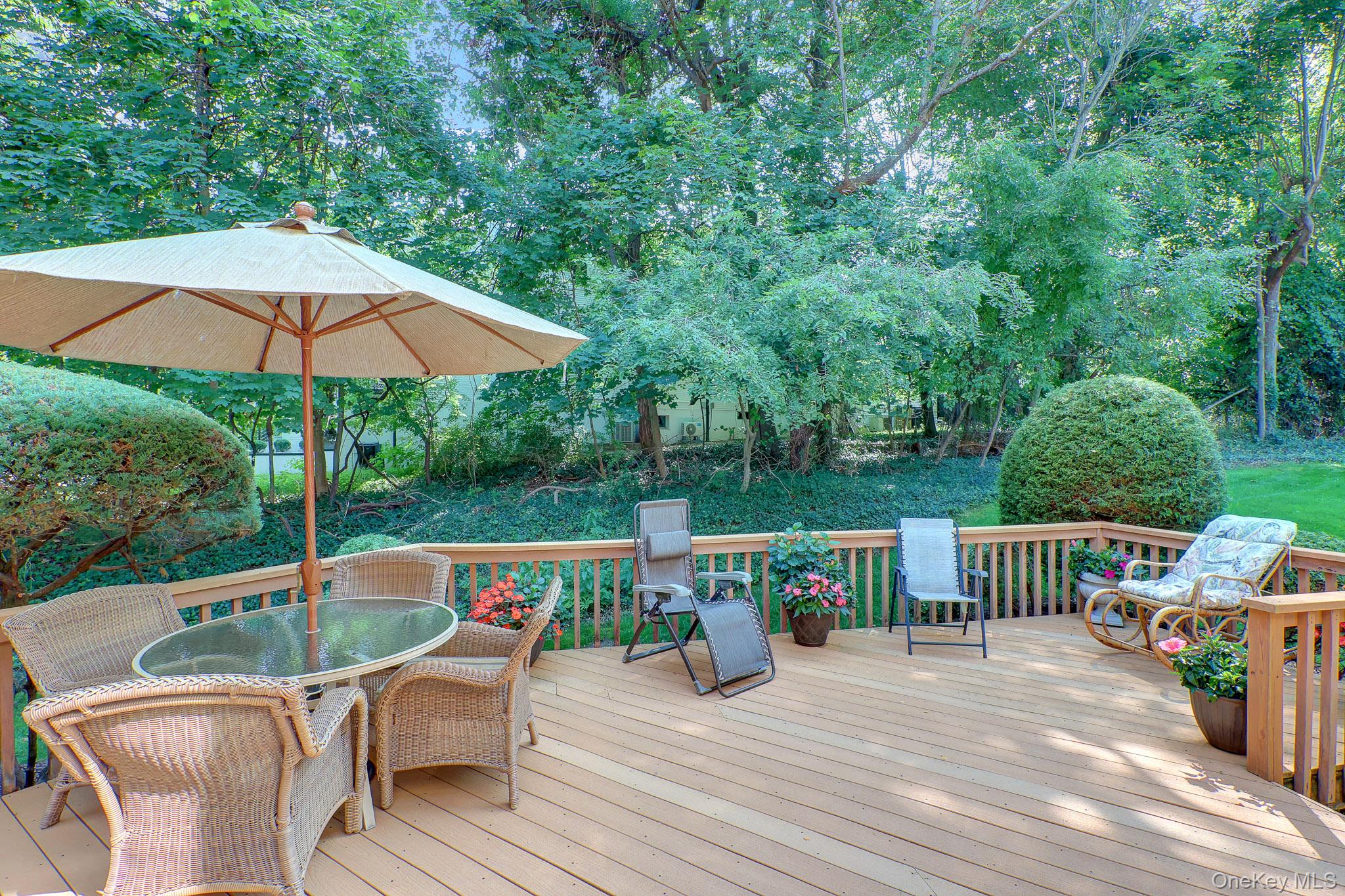 64 Fort Salonga Road Property Photo 25