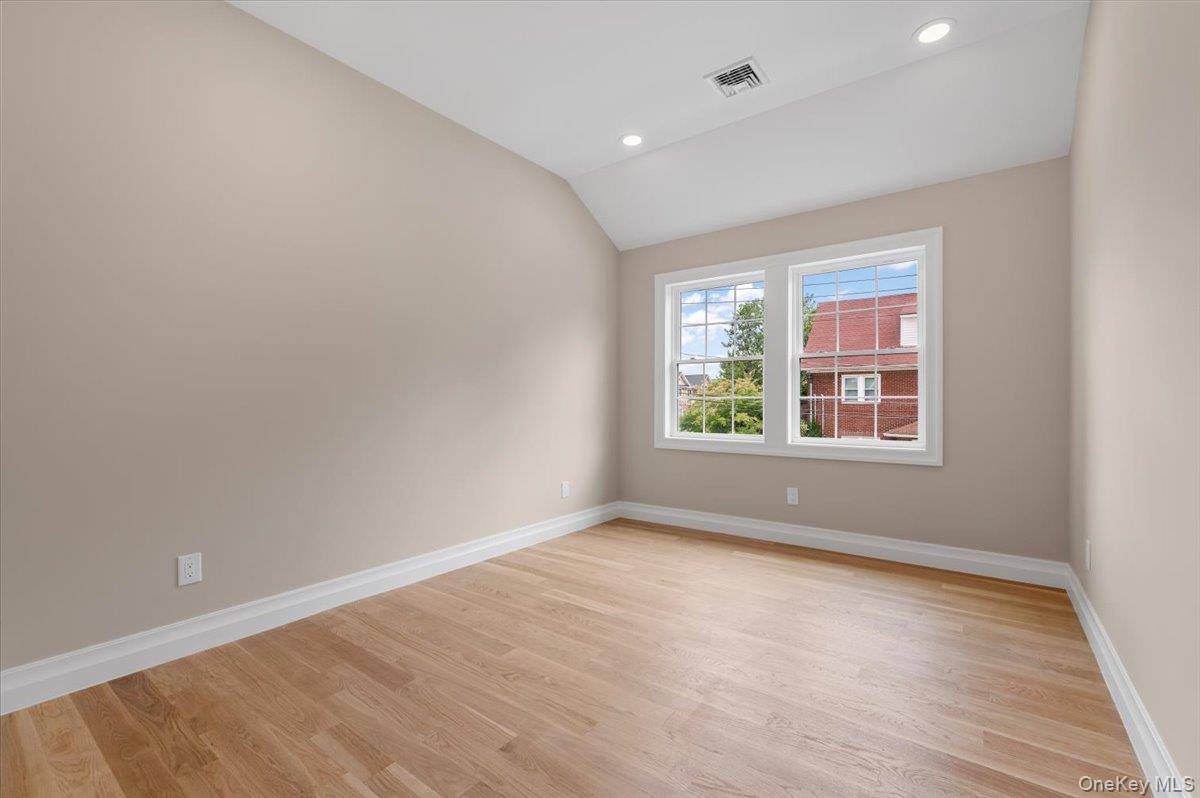 26 Belleview Avenue Property Photo 31