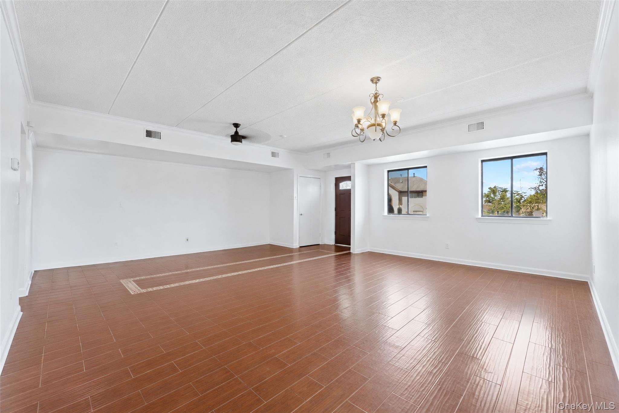 13 Omni Parc Drive Property Photo 5