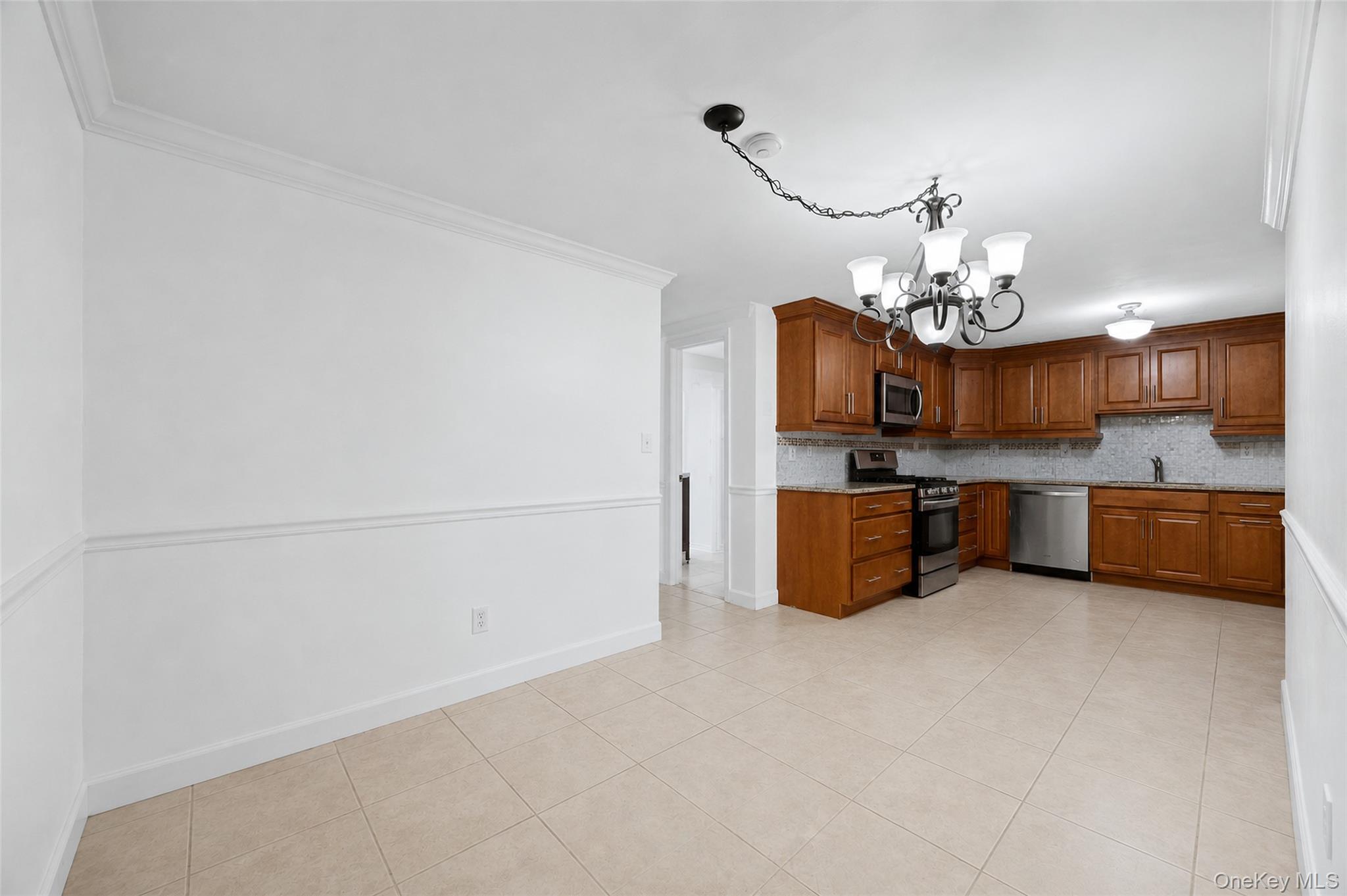 13 Omni Parc Drive Property Photo 8