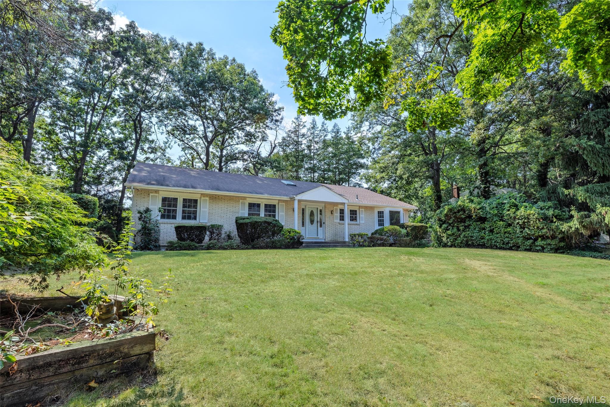 2 Erita Lane Property Photo 2