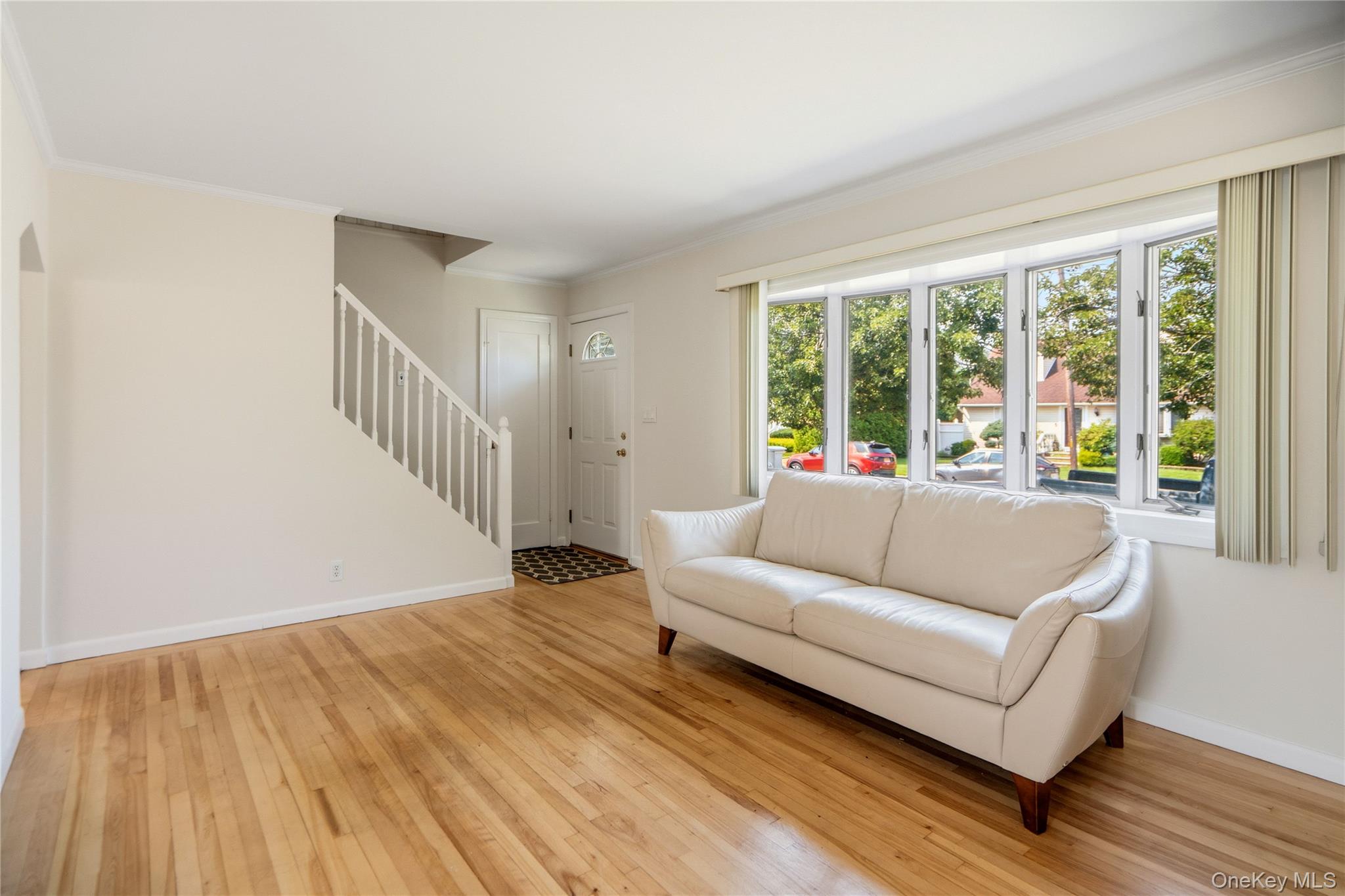 5 Mayfair Lane Property Photo 7