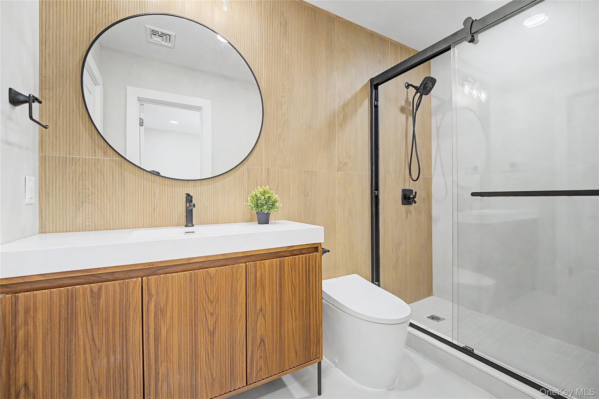 105 Moore Street Property Photo 14