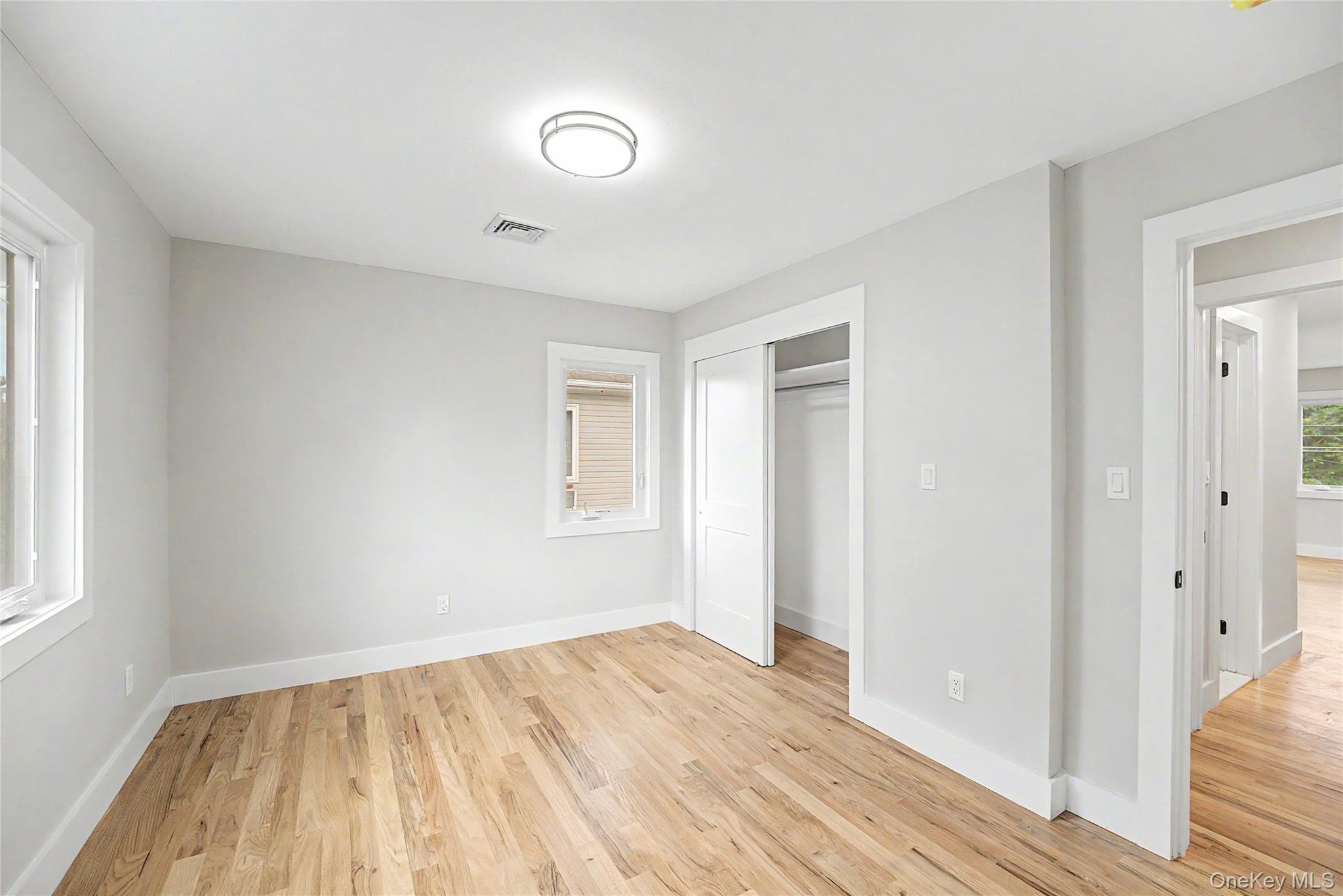 105 Moore Street Property Photo 30