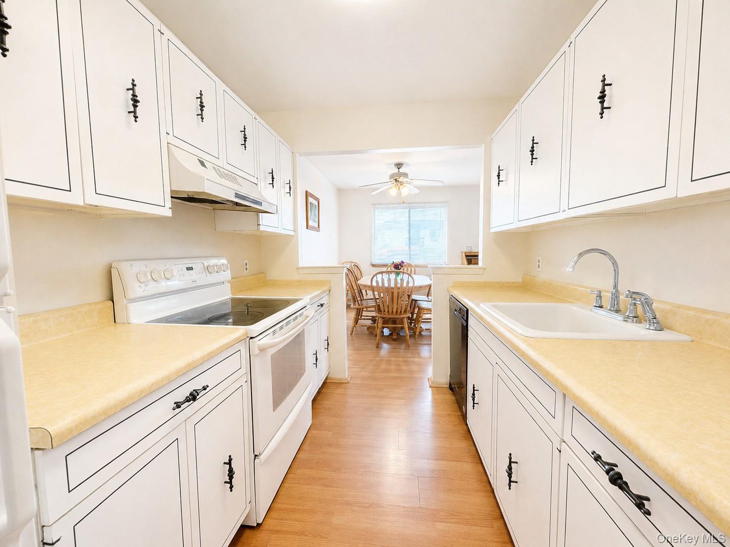 21 Village Park Drive 2c Property Photo 10