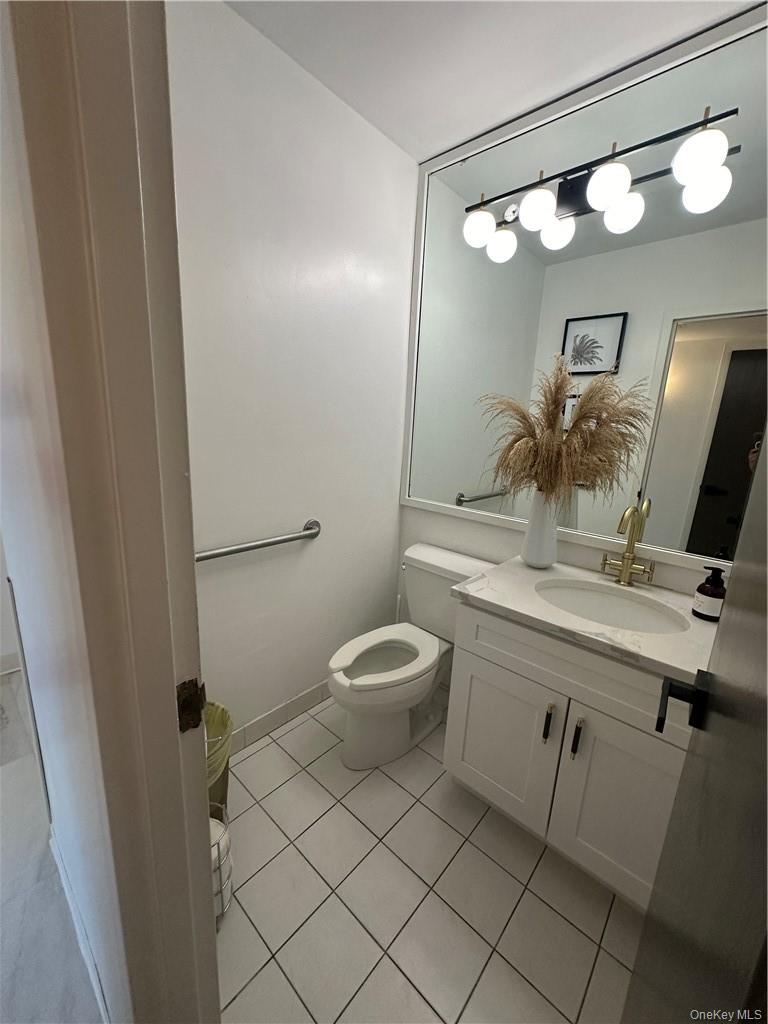 56 Doyer Avenue 1e & 1f Property Photo 14