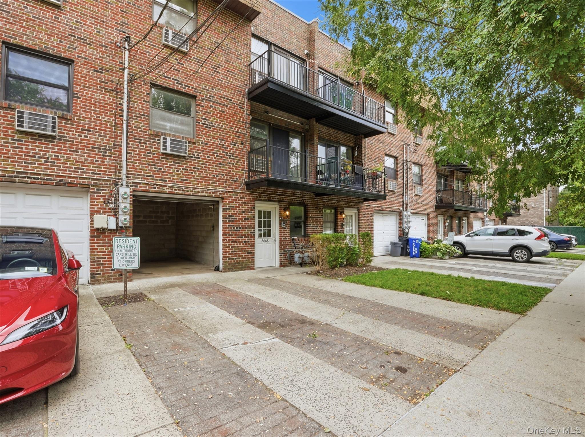 2668 Miles Avenue O2 Property Photo 2